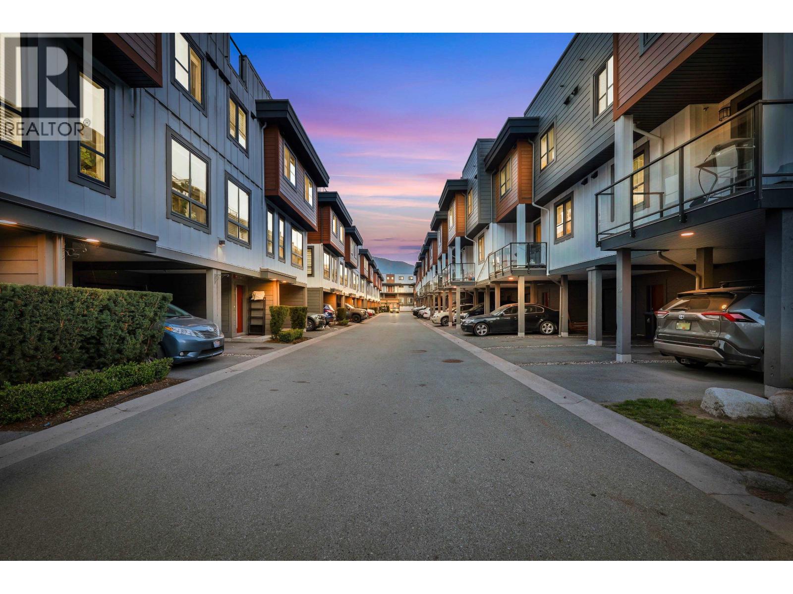 64 39769 Government Road Property Photo 8