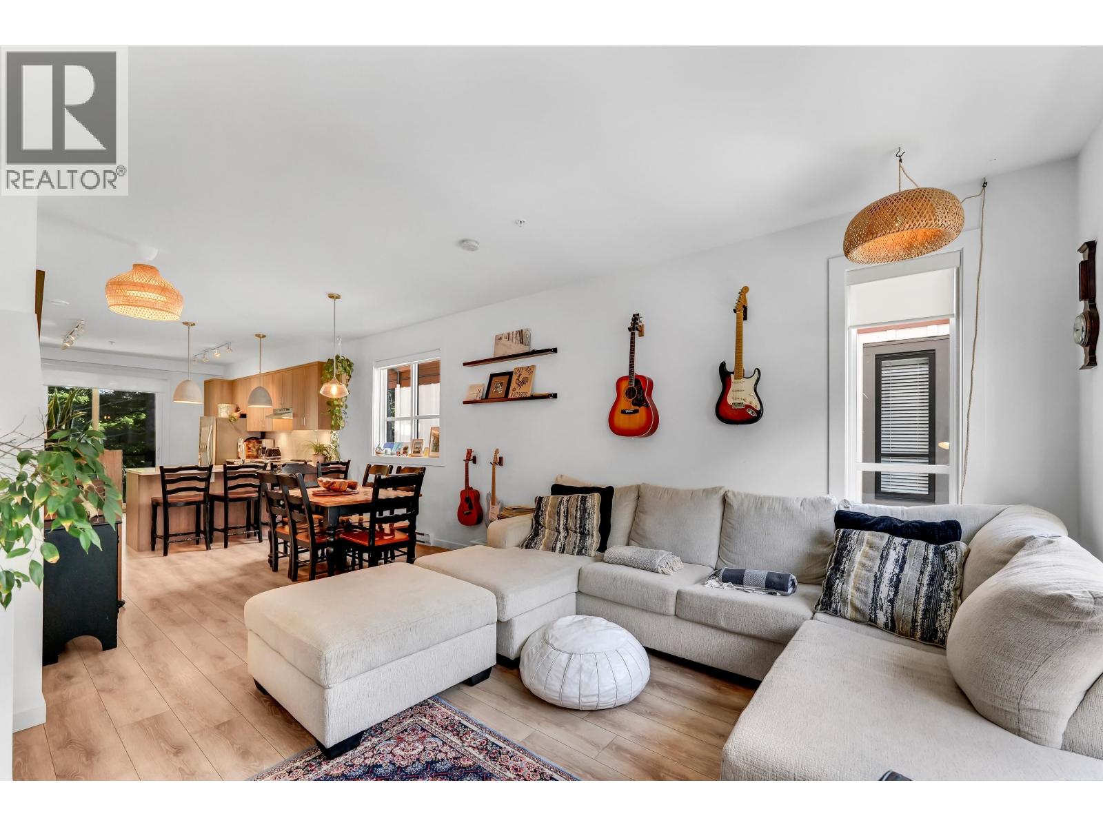 64 39769 Government Road Property Photo 17