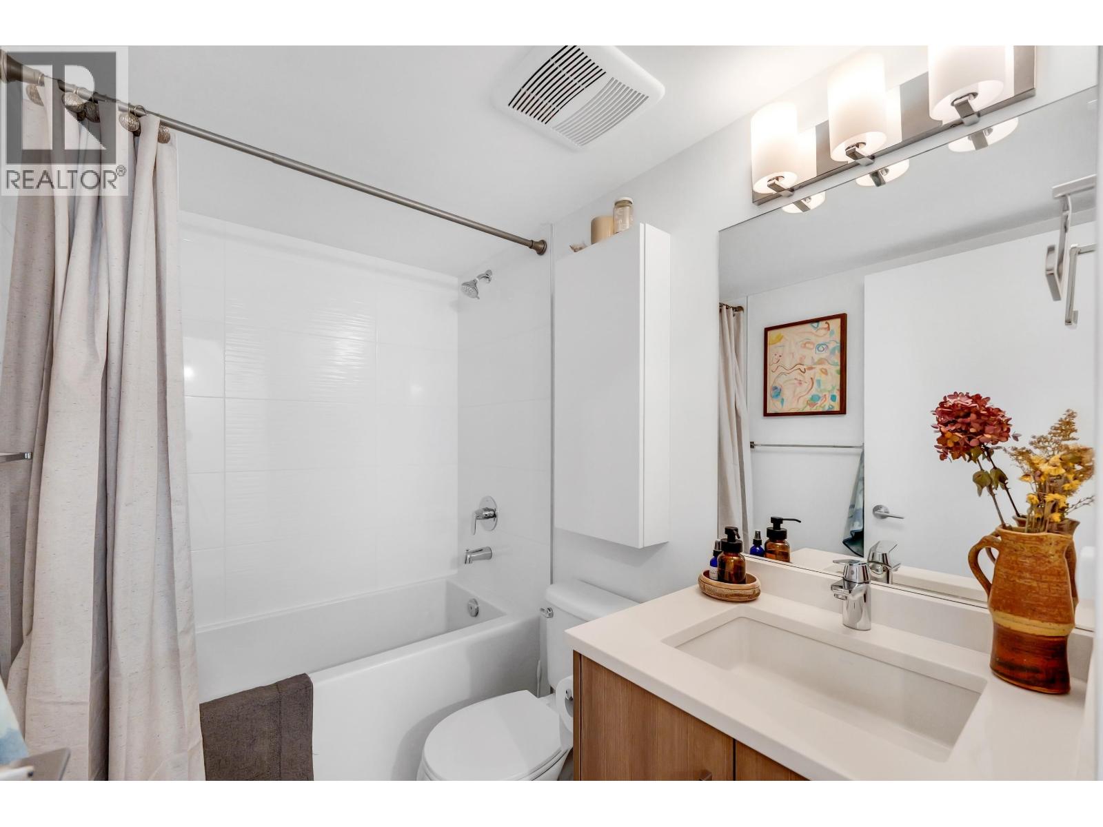 64 39769 Government Road Property Photo 25