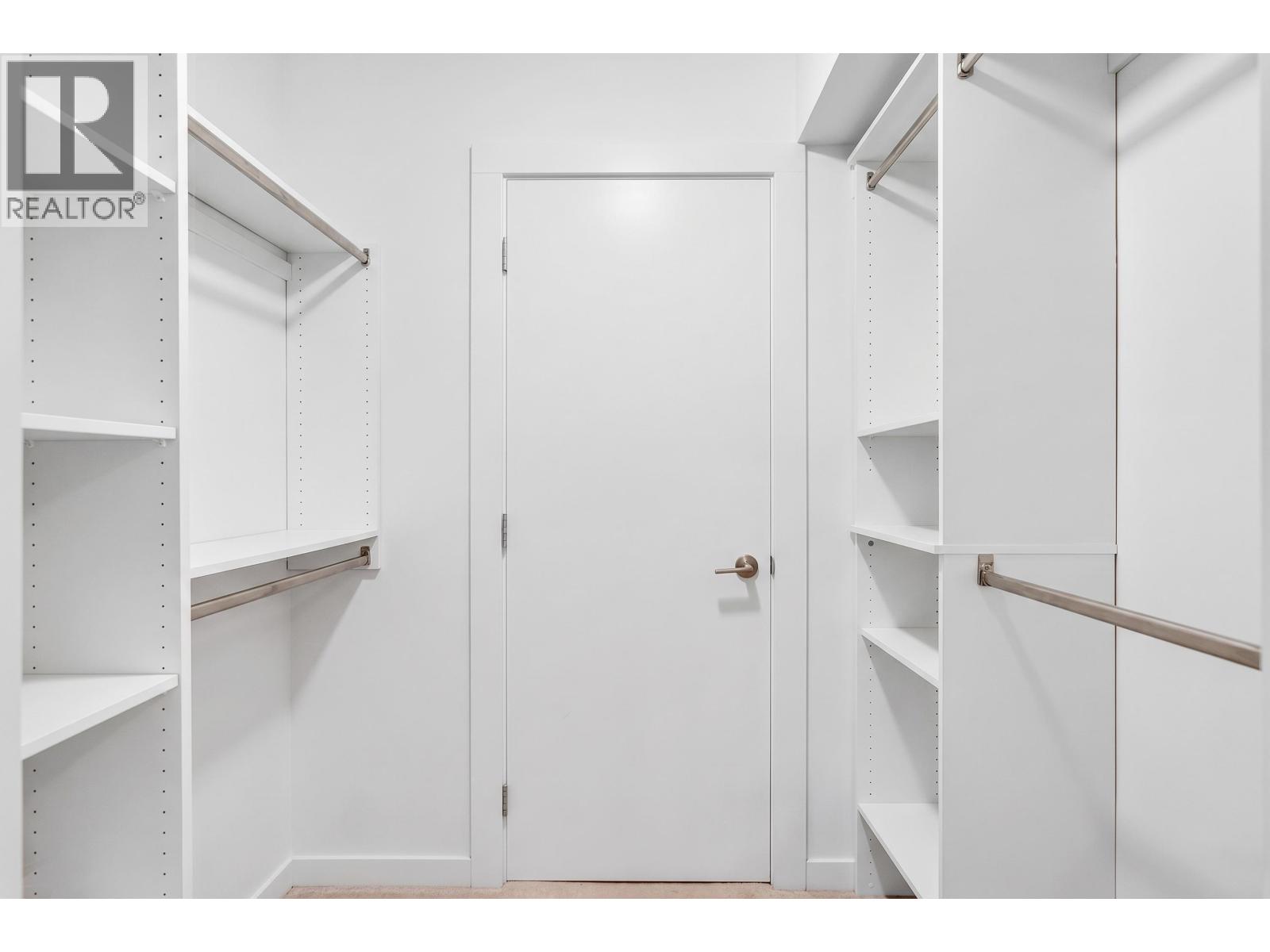 64 39769 Government Road Property Photo 29