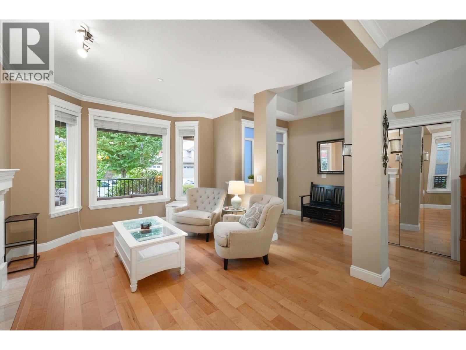 10574 239 Street Property Photo 7