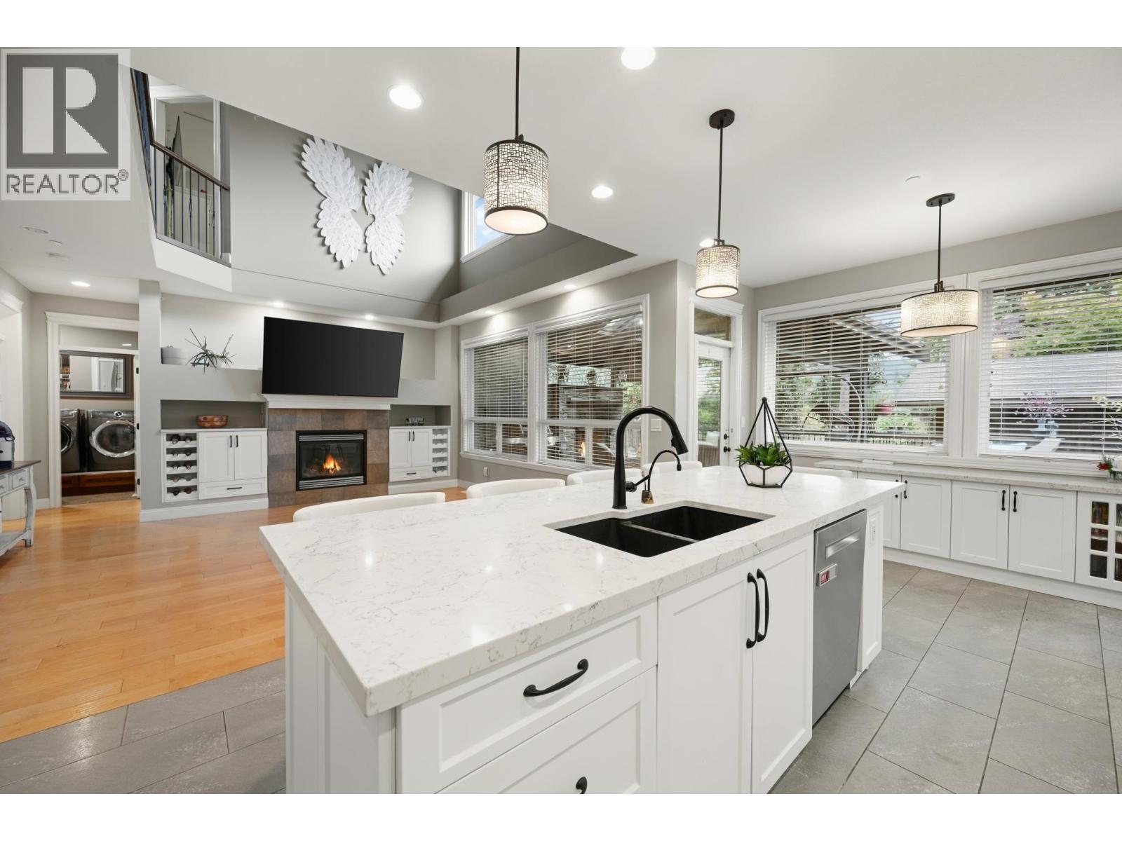 10574 239 Street Property Photo 13