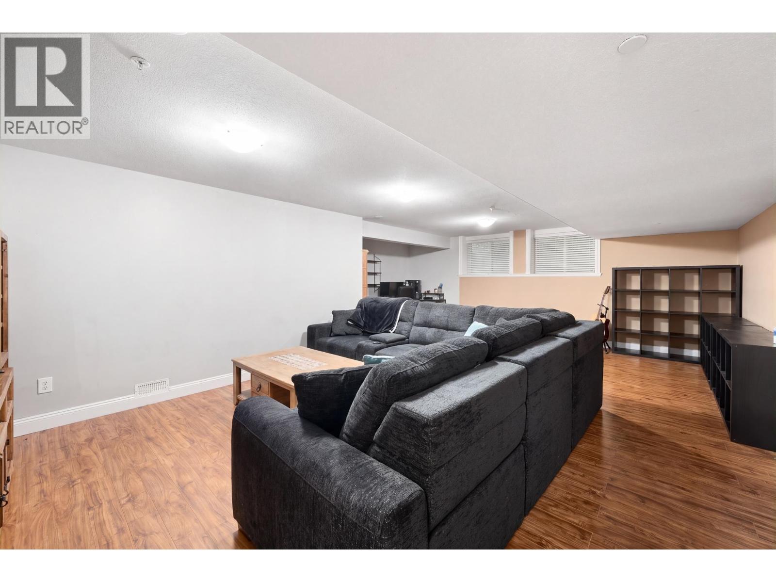 10574 239 Street Property Photo 33