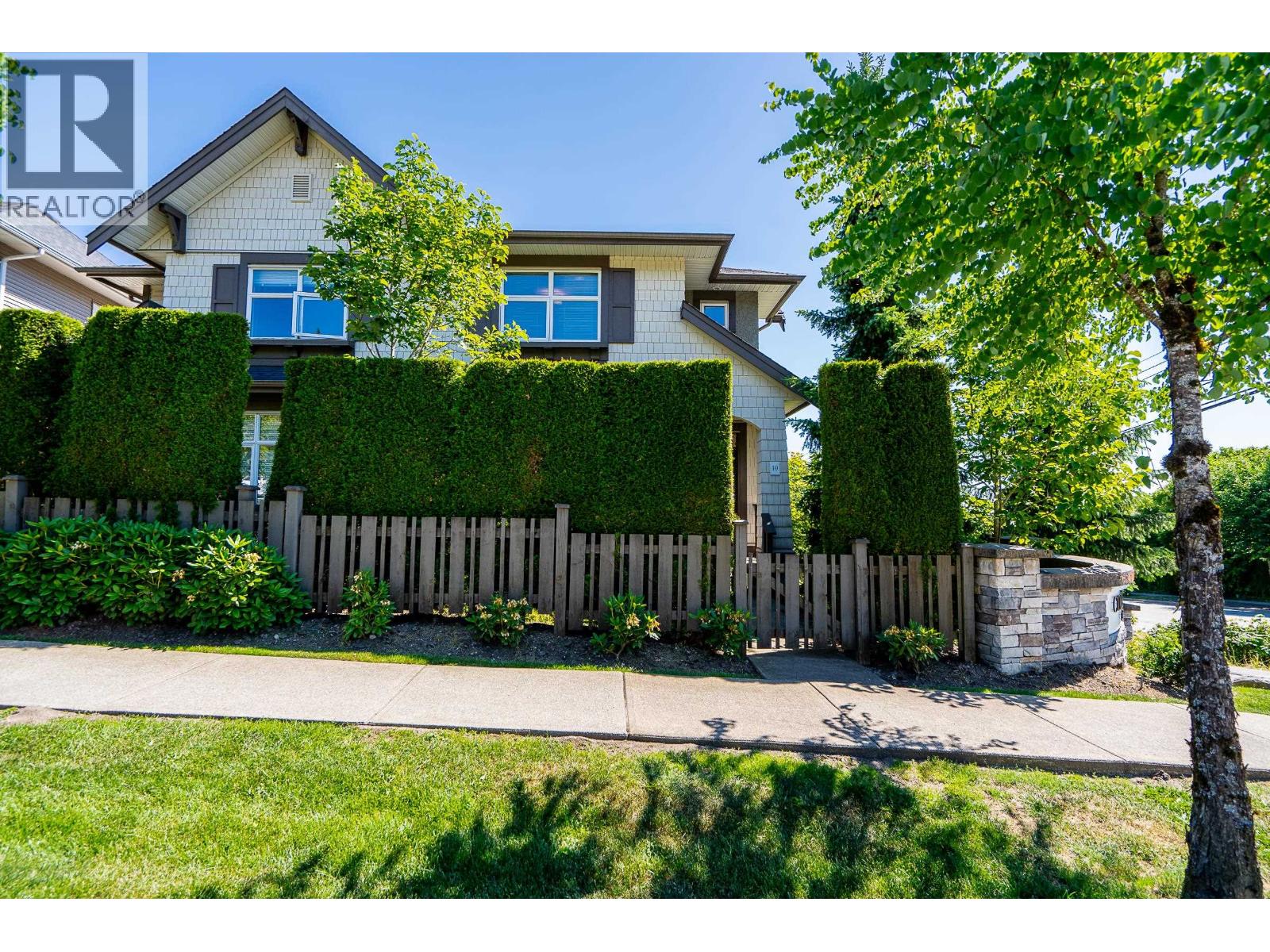 10 3400 Devonshire Avenue Property Photo 11