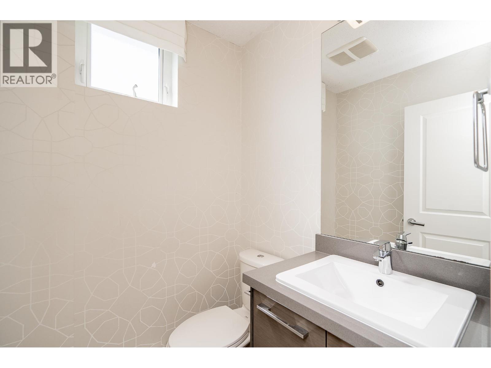 10 3400 Devonshire Avenue Property Photo 15