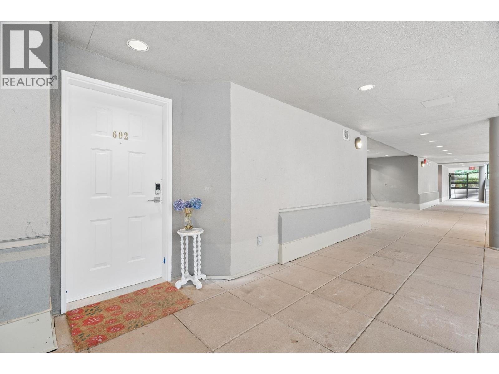 602 1500 Ostler Court Property Photo 3