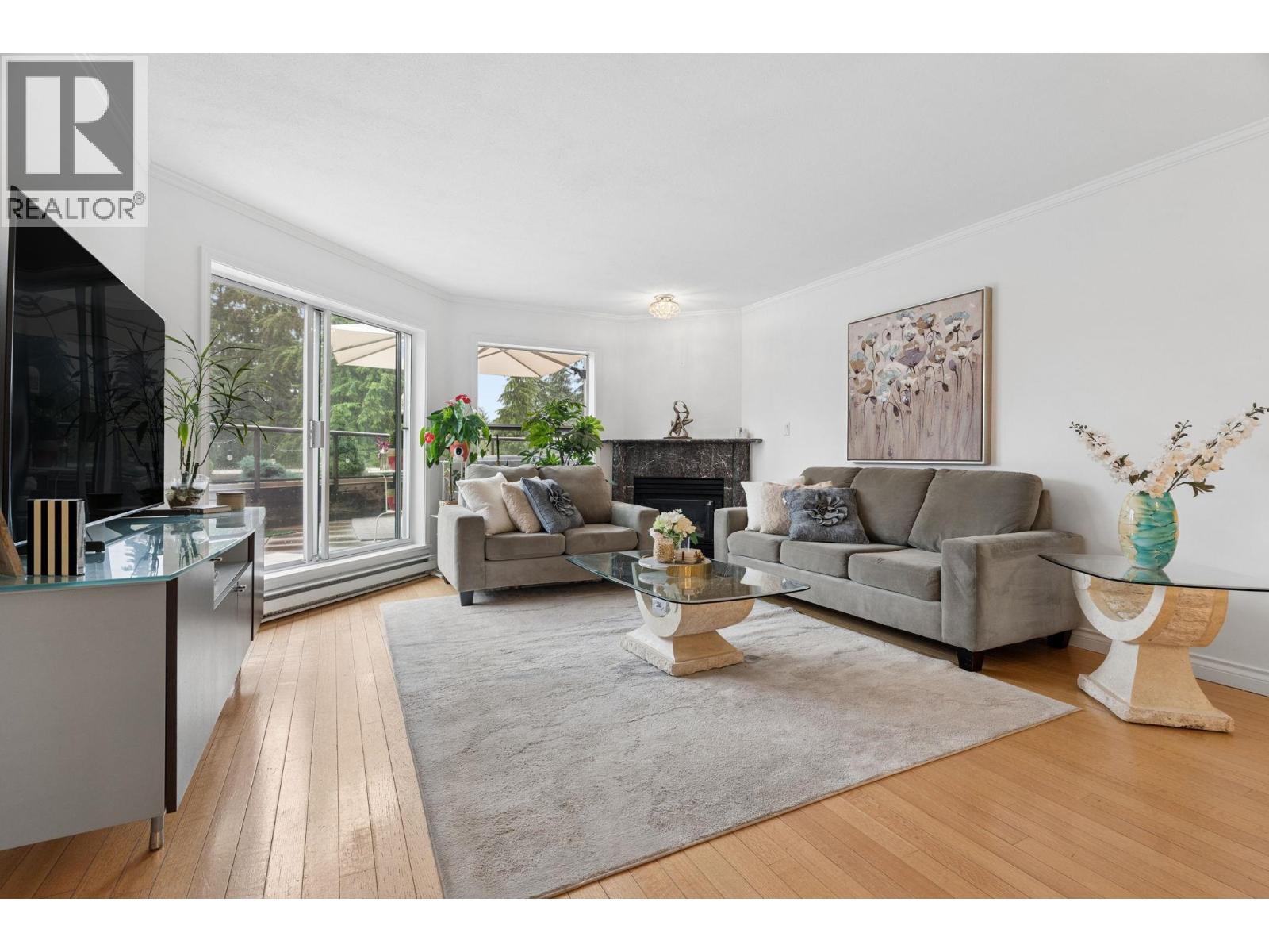 602 1500 Ostler Court Property Photo 18