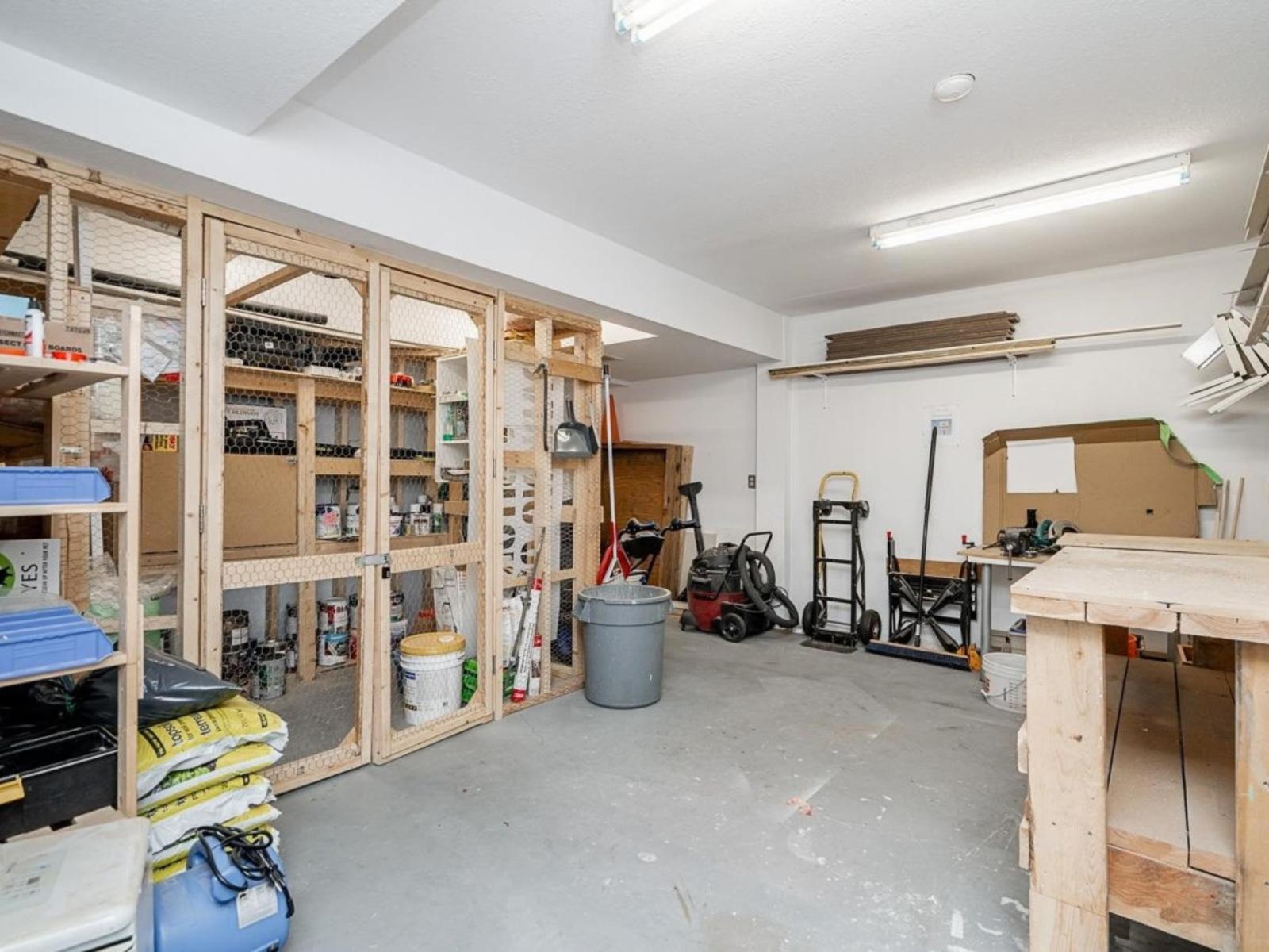104 15991 Thrift Avenue Property Photo 25