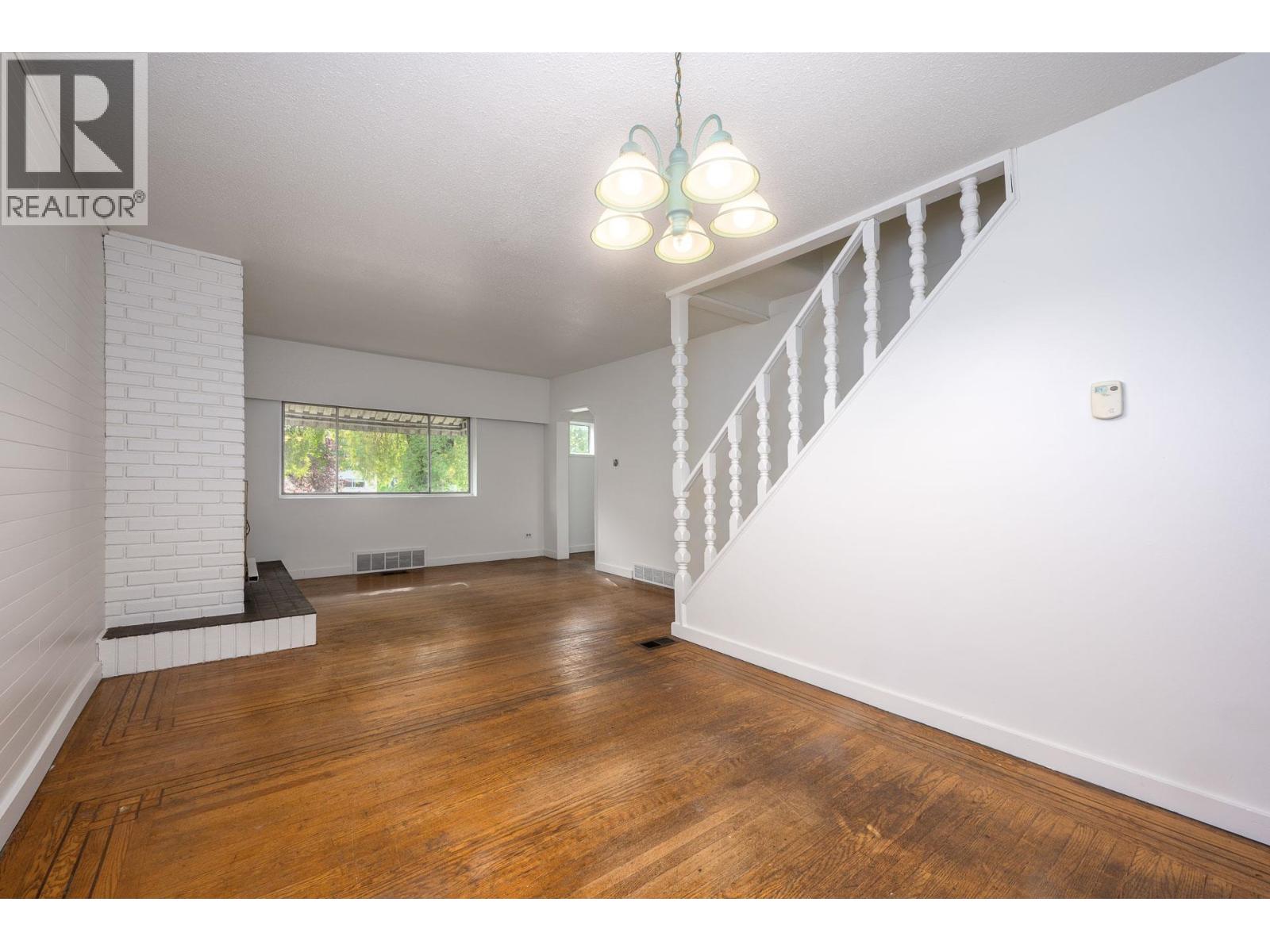 2305 Turner Street Property Photo 14