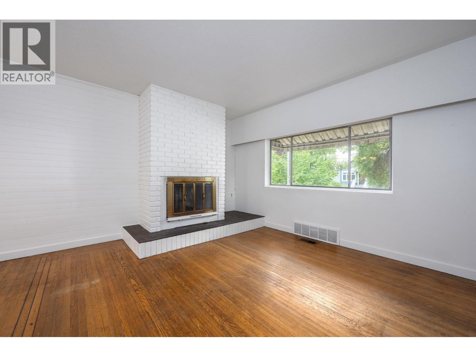 2305 Turner Street Property Photo 15