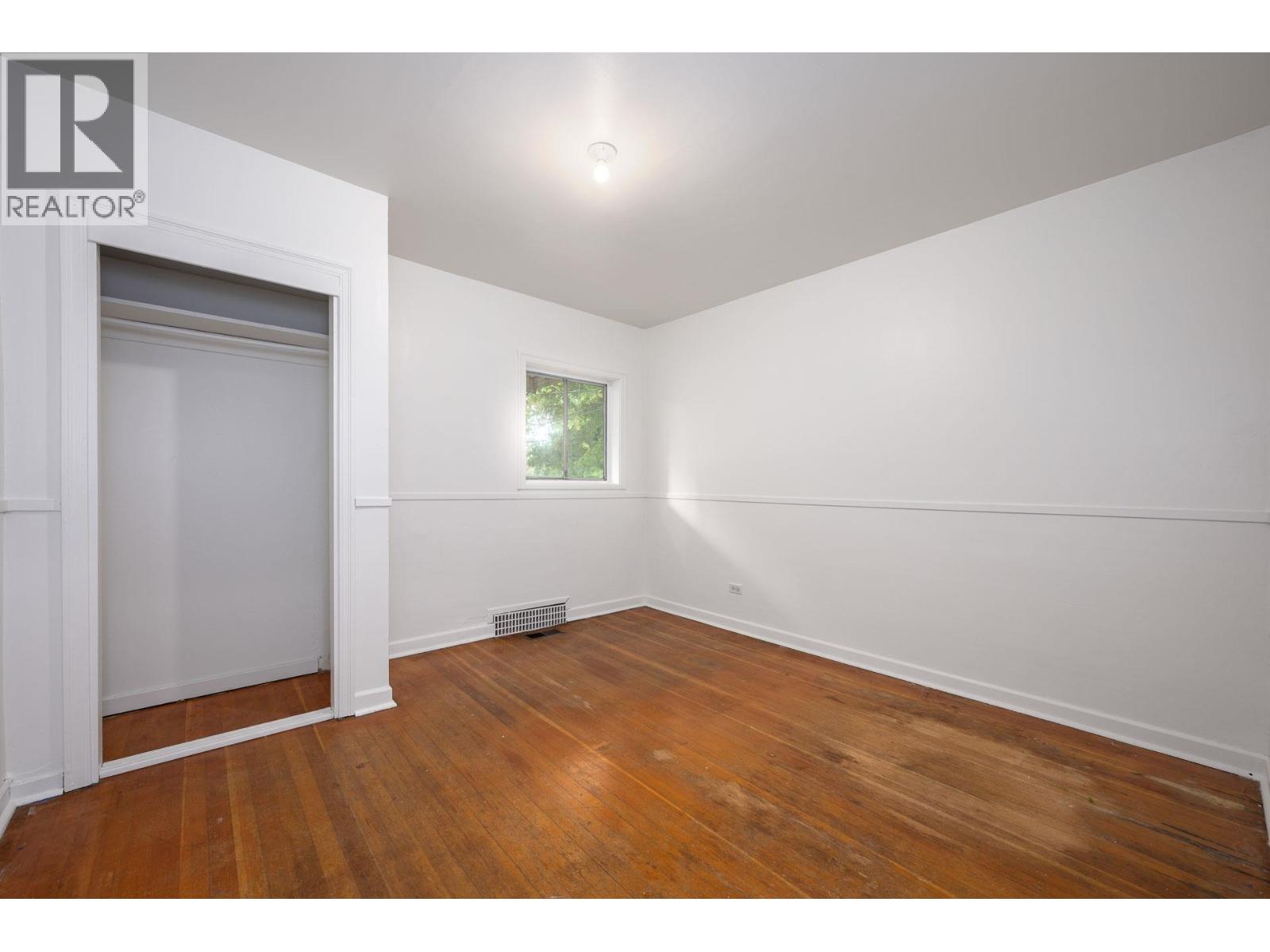 2305 Turner Street Property Photo 21