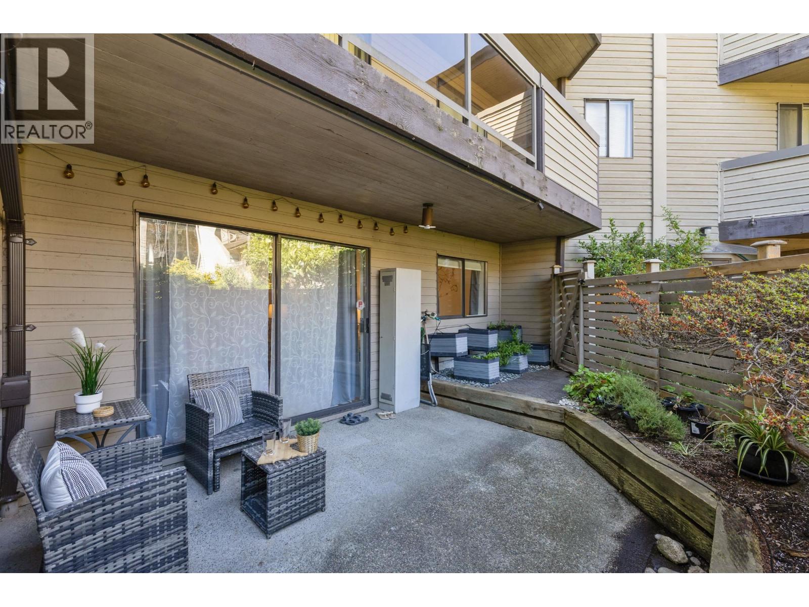112 6105 Kingsway Property Photo 8