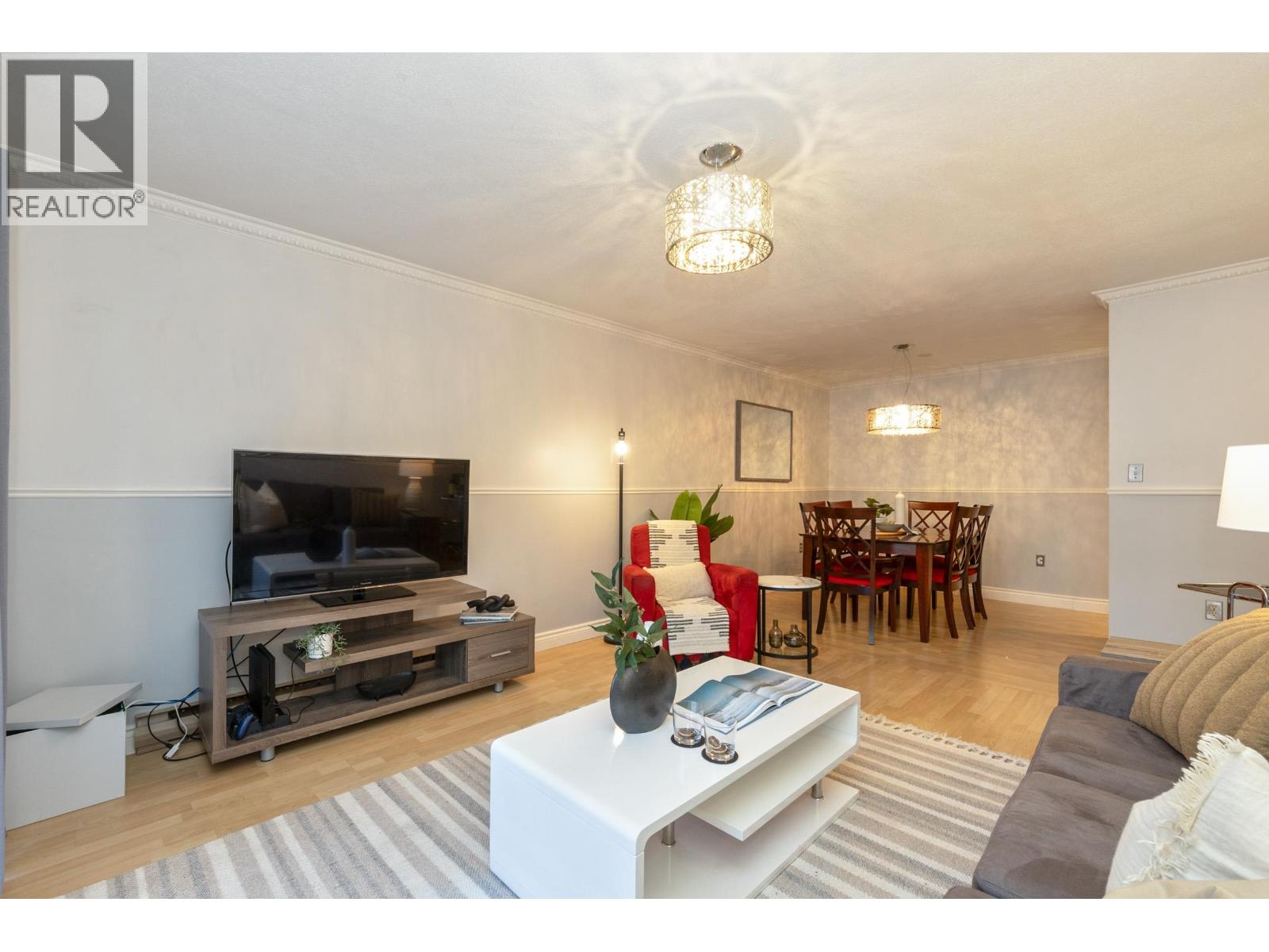 112 6105 Kingsway Property Photo 20