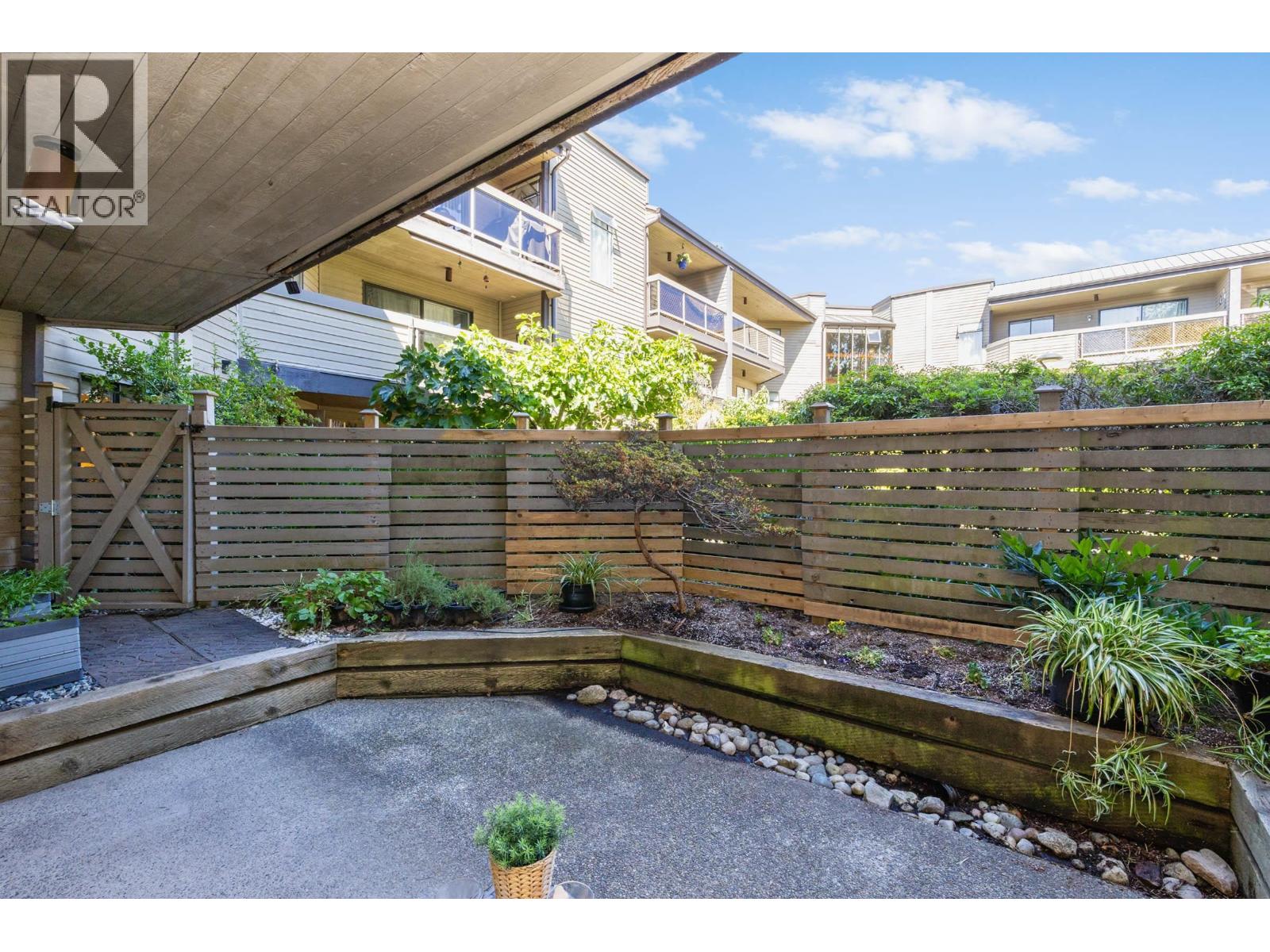 112 6105 Kingsway Property Photo 21