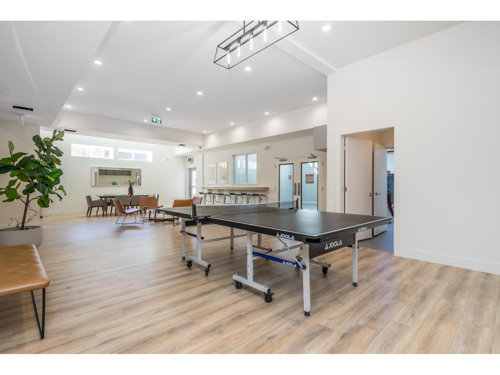 28 16561 17a Avenue Property Photo 25