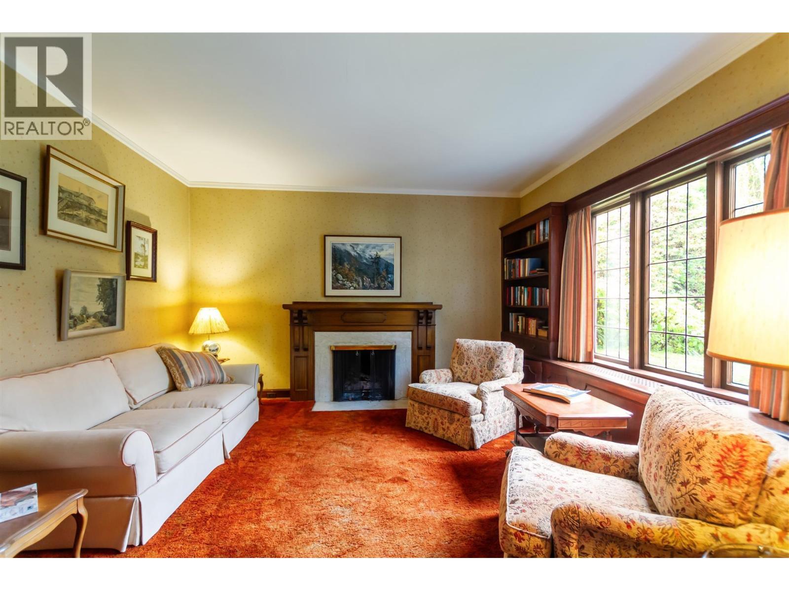 5376 Marguerite Street Property Photo 6