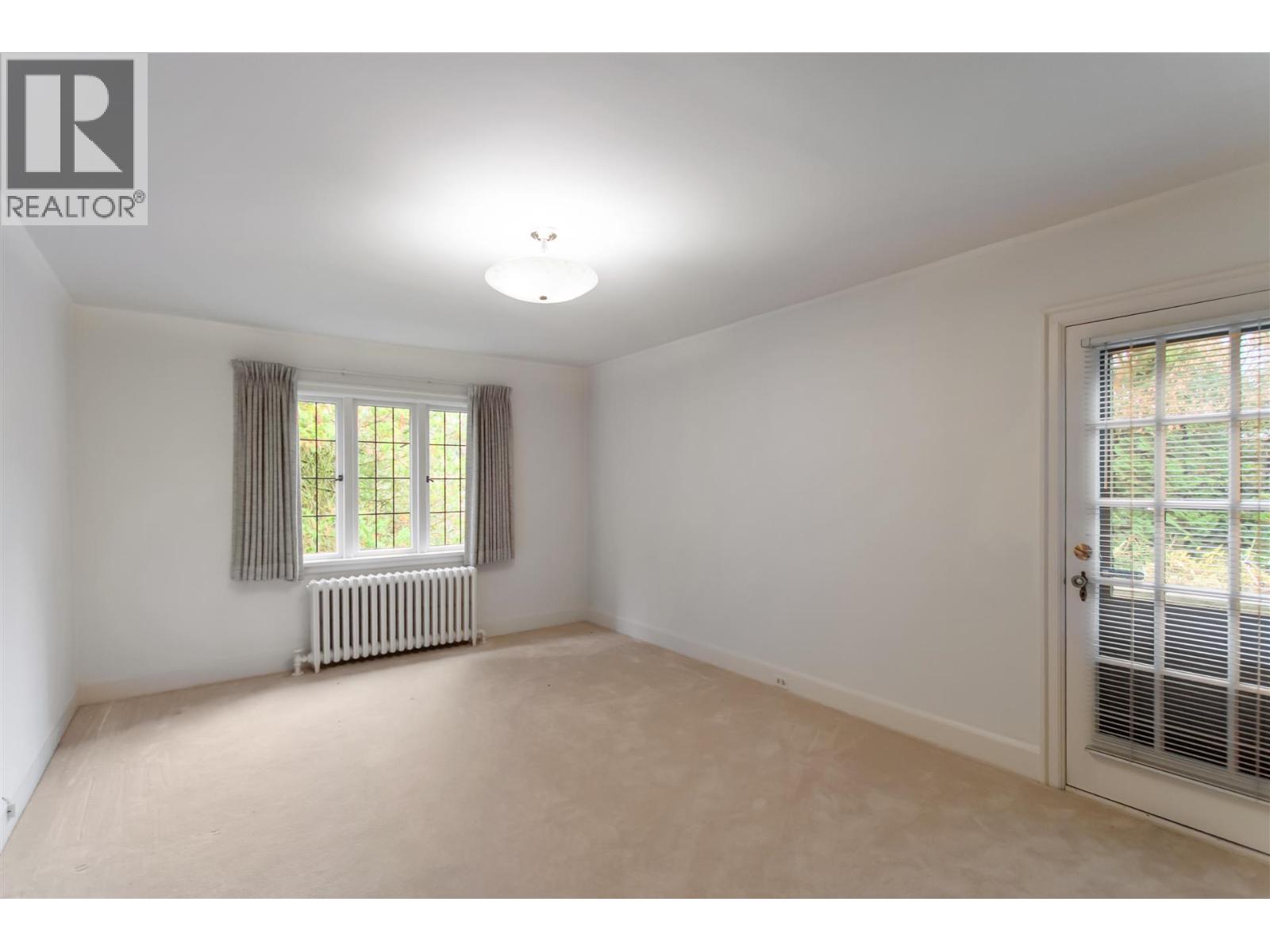 5376 Marguerite Street Property Photo 14