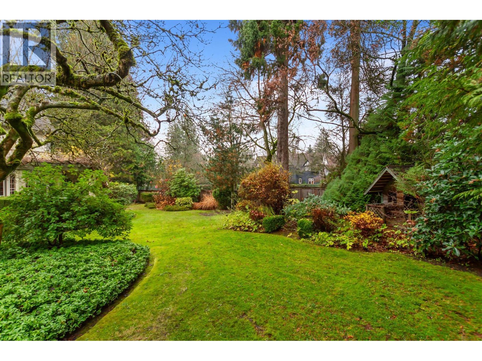 5376 Marguerite Street Property Photo 20