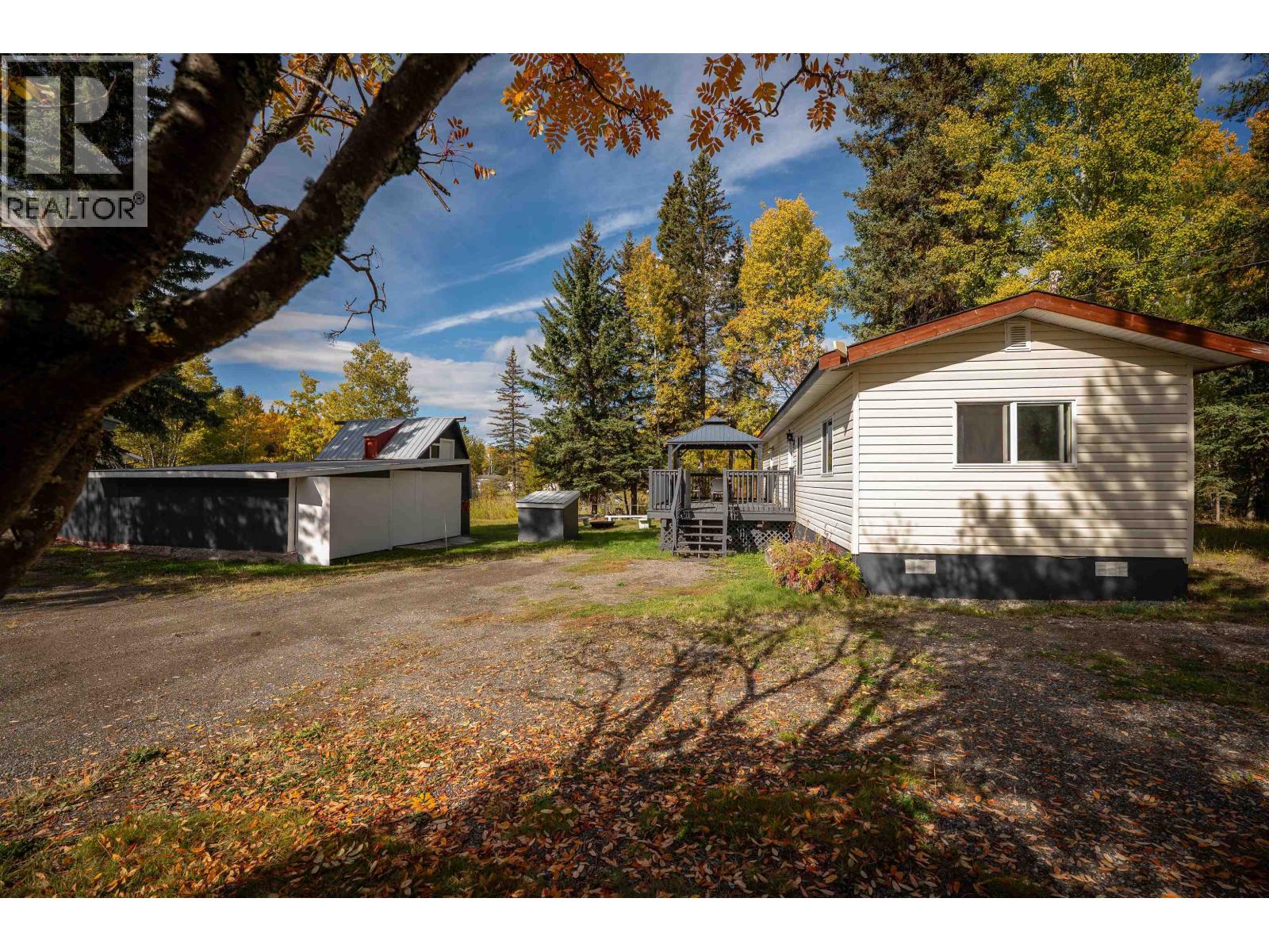 173 Westcoast Road Property Photo 2