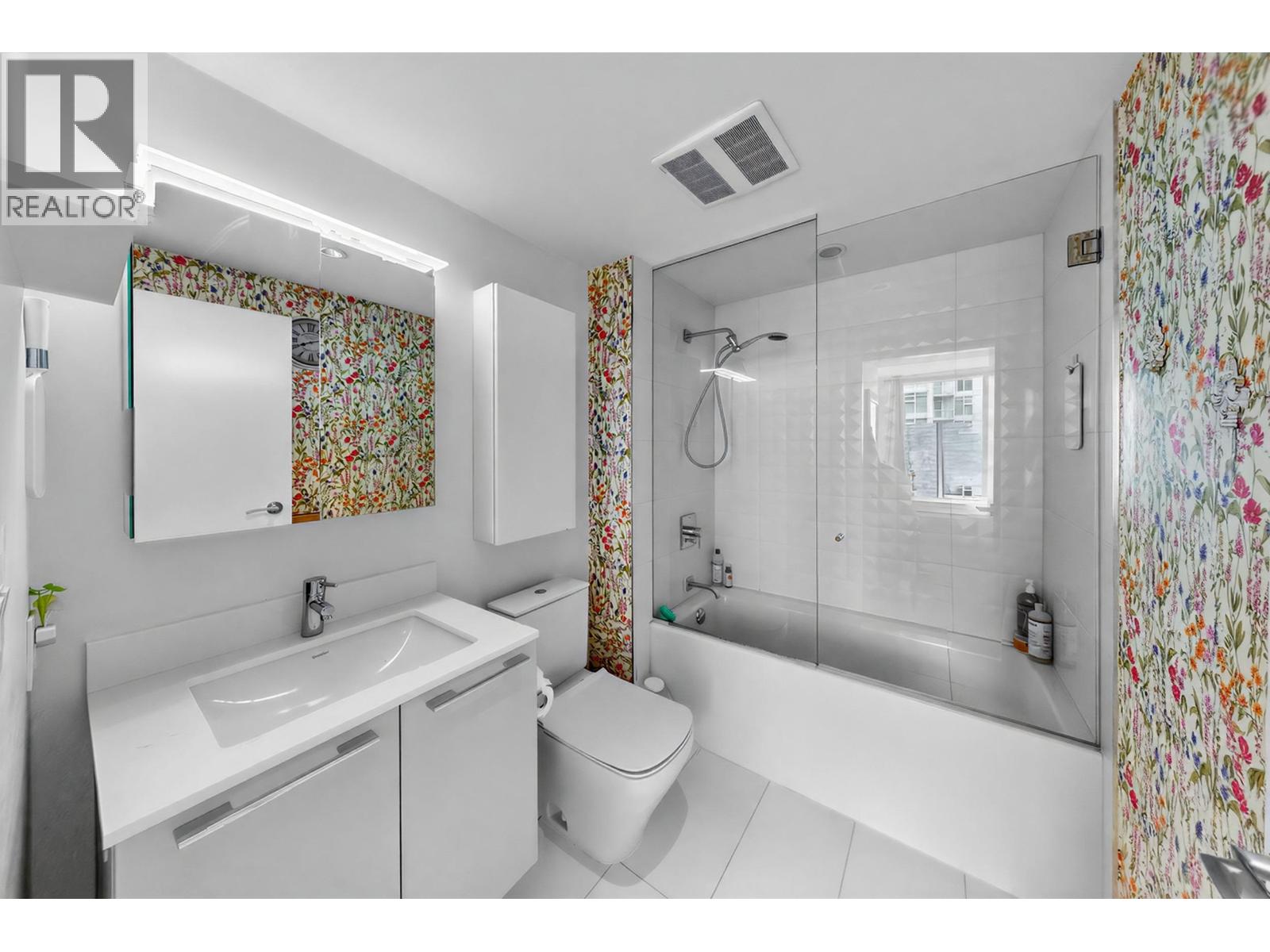 1510 2220 Kingsway Property Photo 17