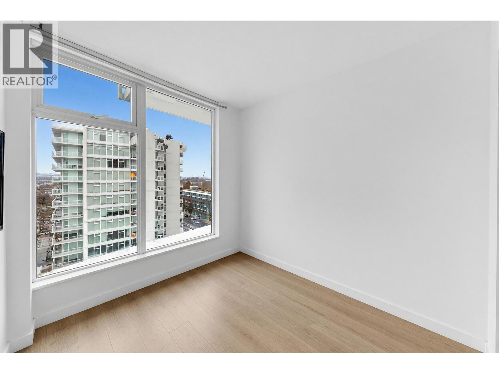 1510 2220 Kingsway Property Photo 18