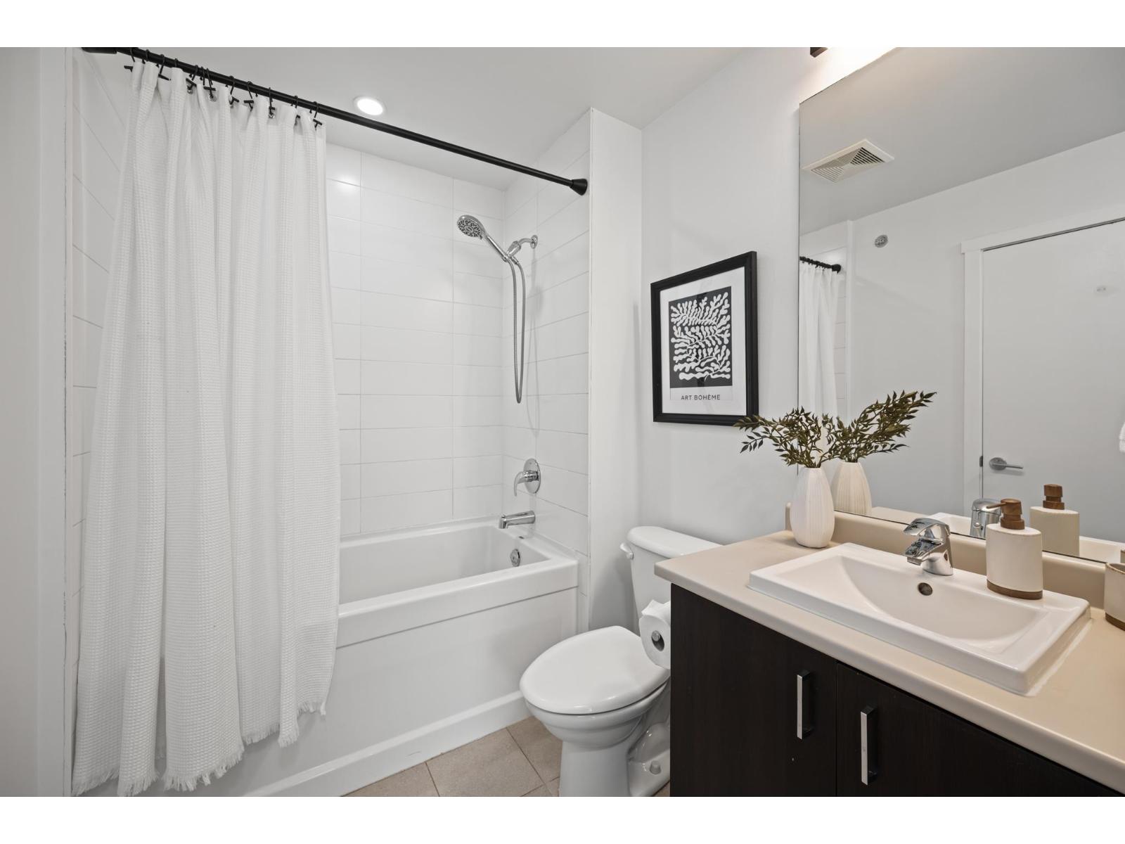 416 20460 Douglas Crescent Property Photo 28