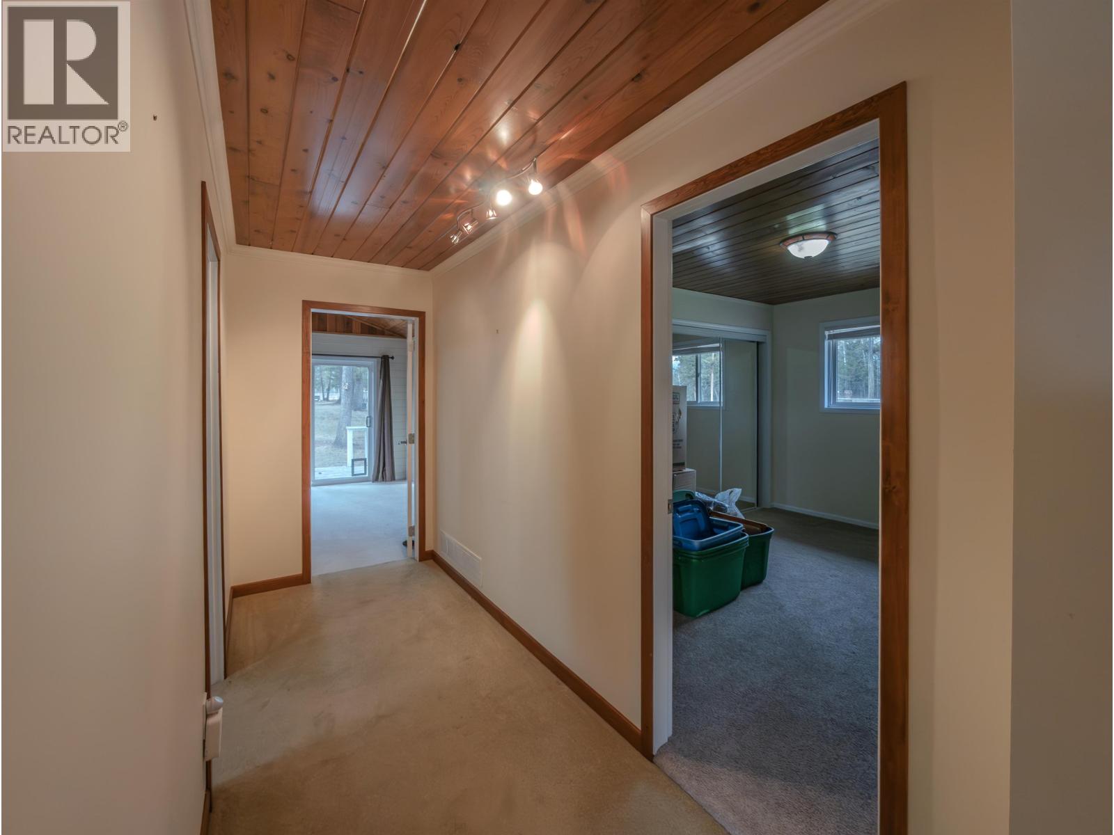 4734 Kitwanga Drive Property Photo 8