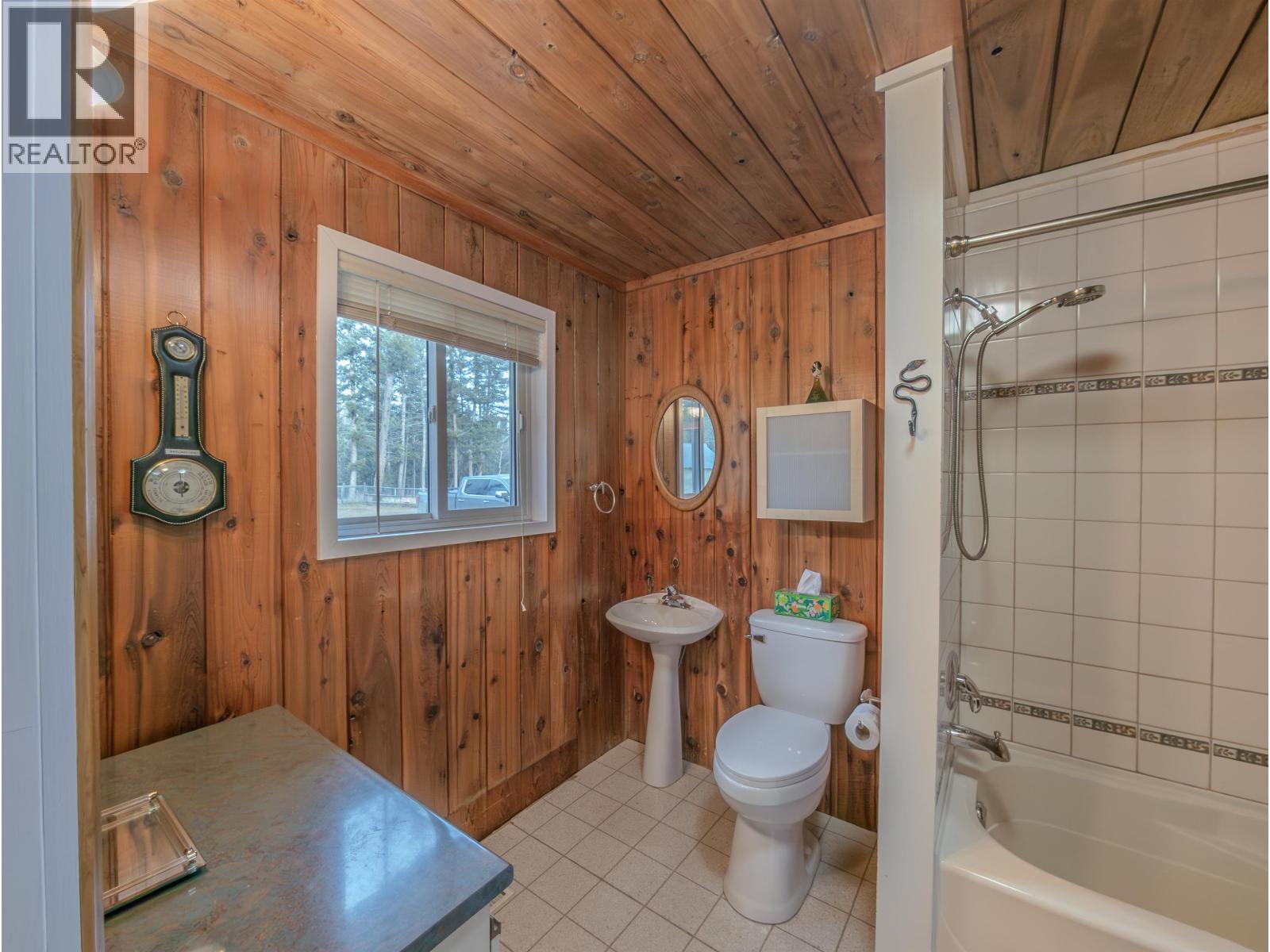 4734 Kitwanga Drive Property Photo 15
