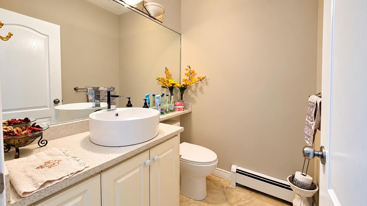 6730 150 Street Property Photo 10