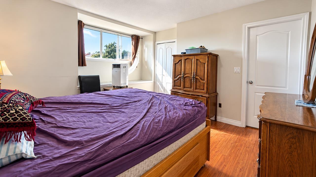 6730 150 Street Property Photo 16