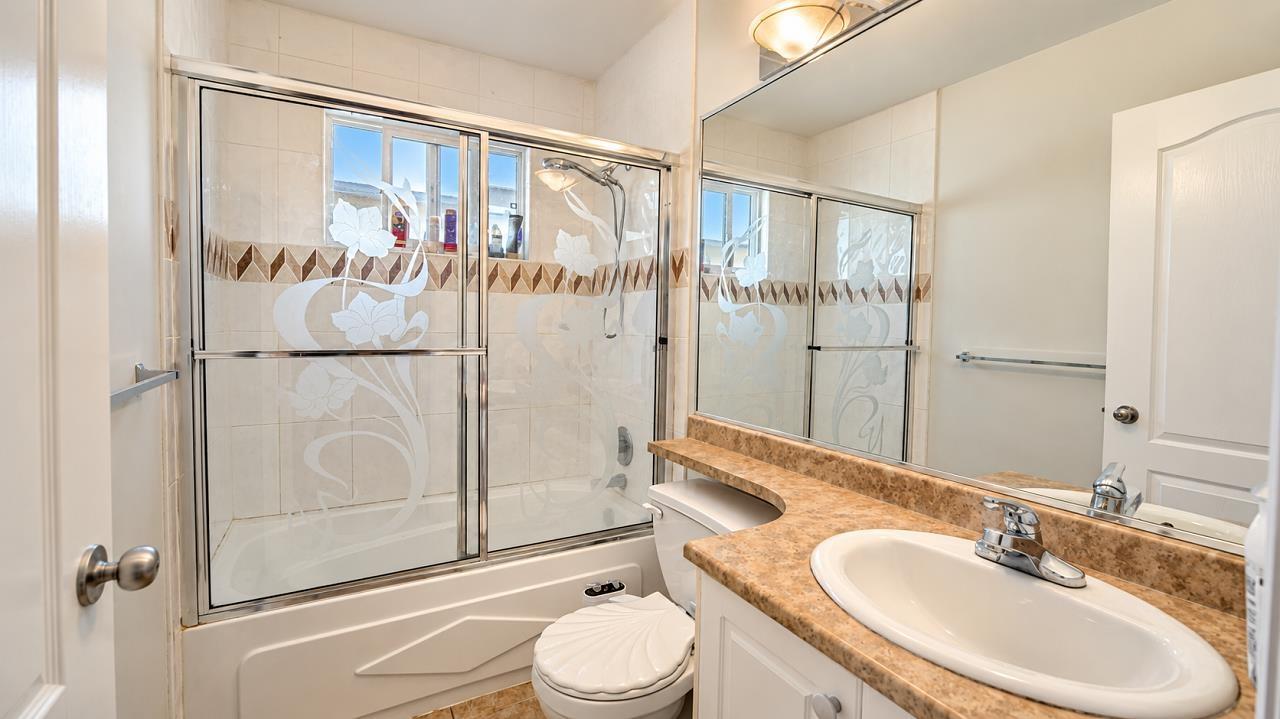 6730 150 Street Property Photo 19