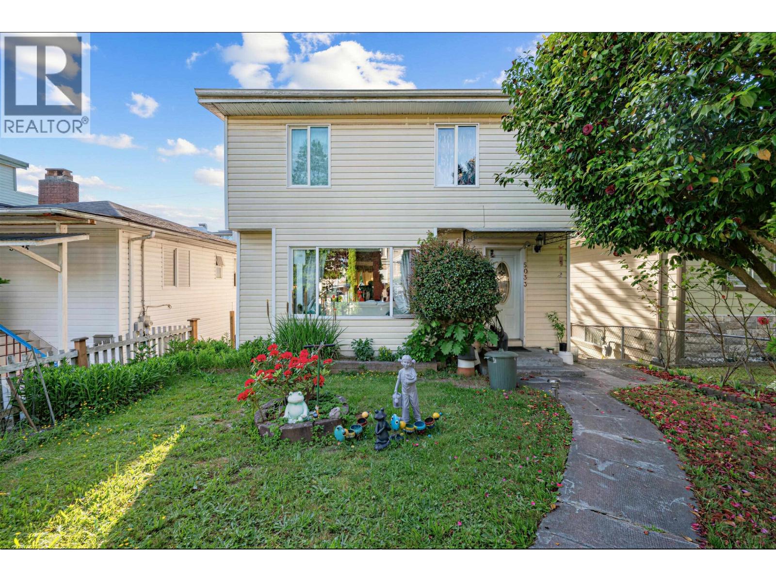 5033 Killarney Street Property Photo 1