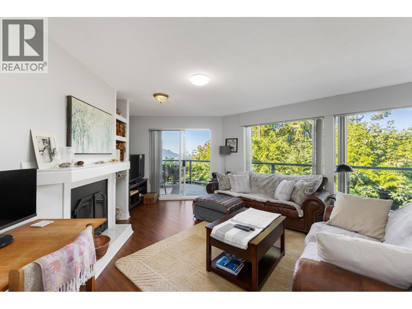 350 Bayview Place Property Photo 28