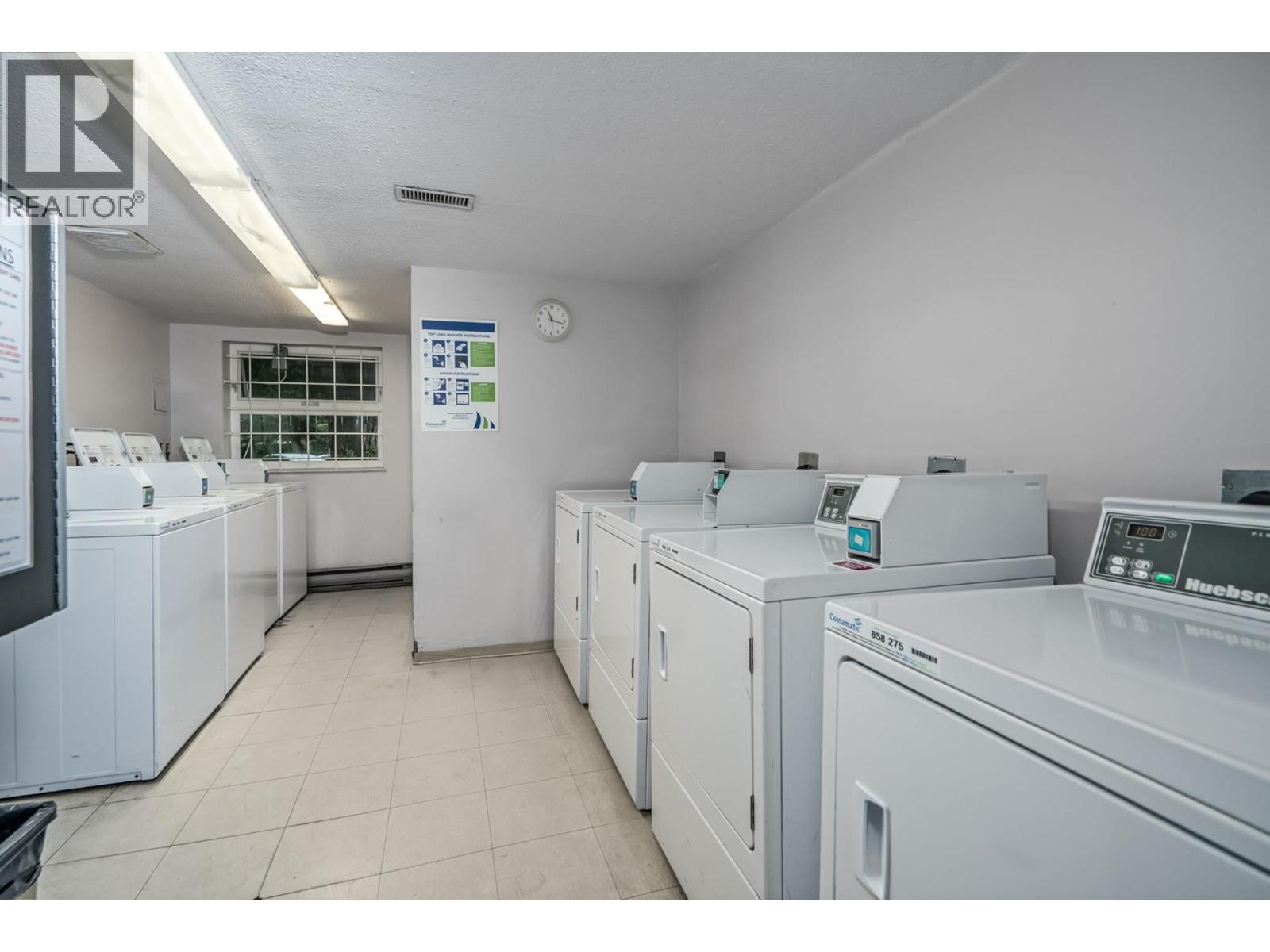 111 6655 Lynas Lane Property Photo 29