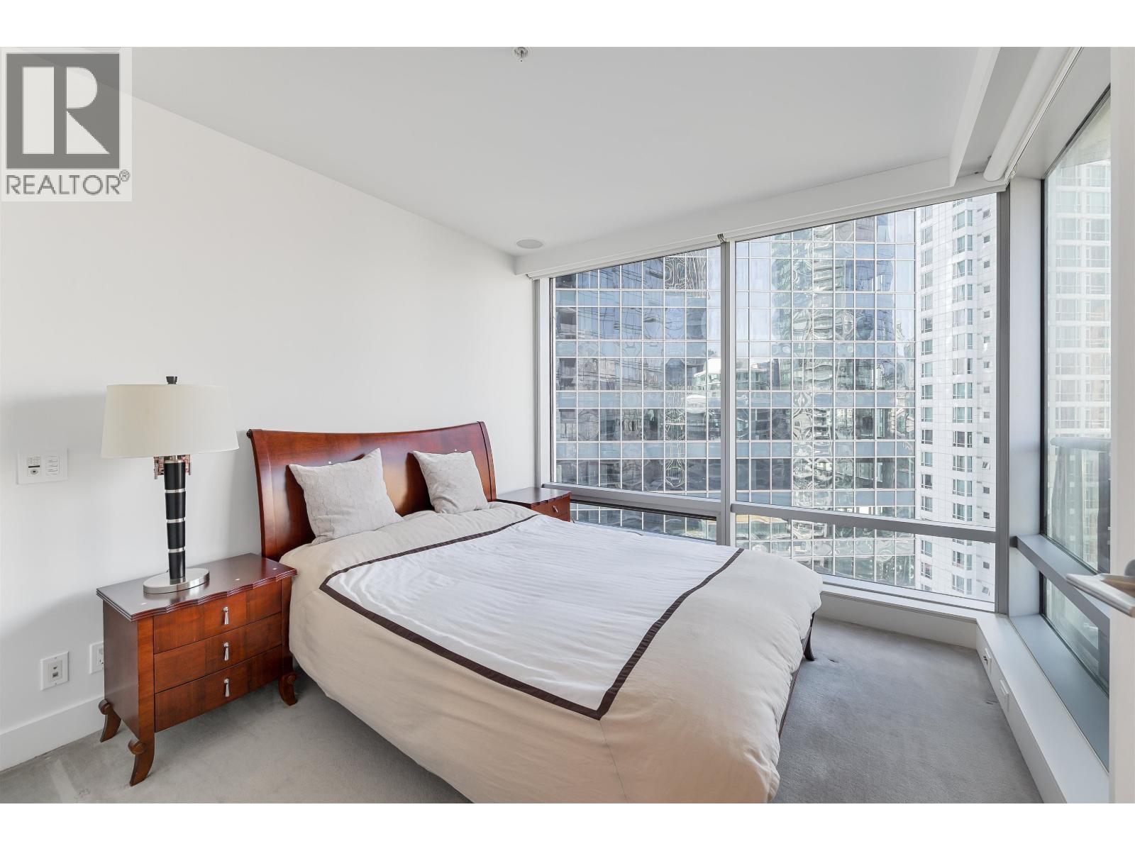 1809 1111 Alberni Street Property Photo 7