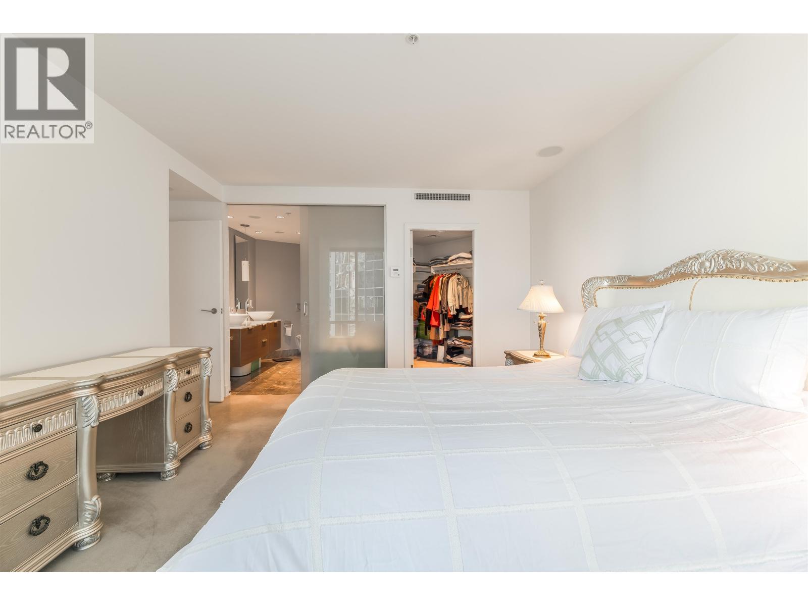 1809 1111 Alberni Street Property Photo 12
