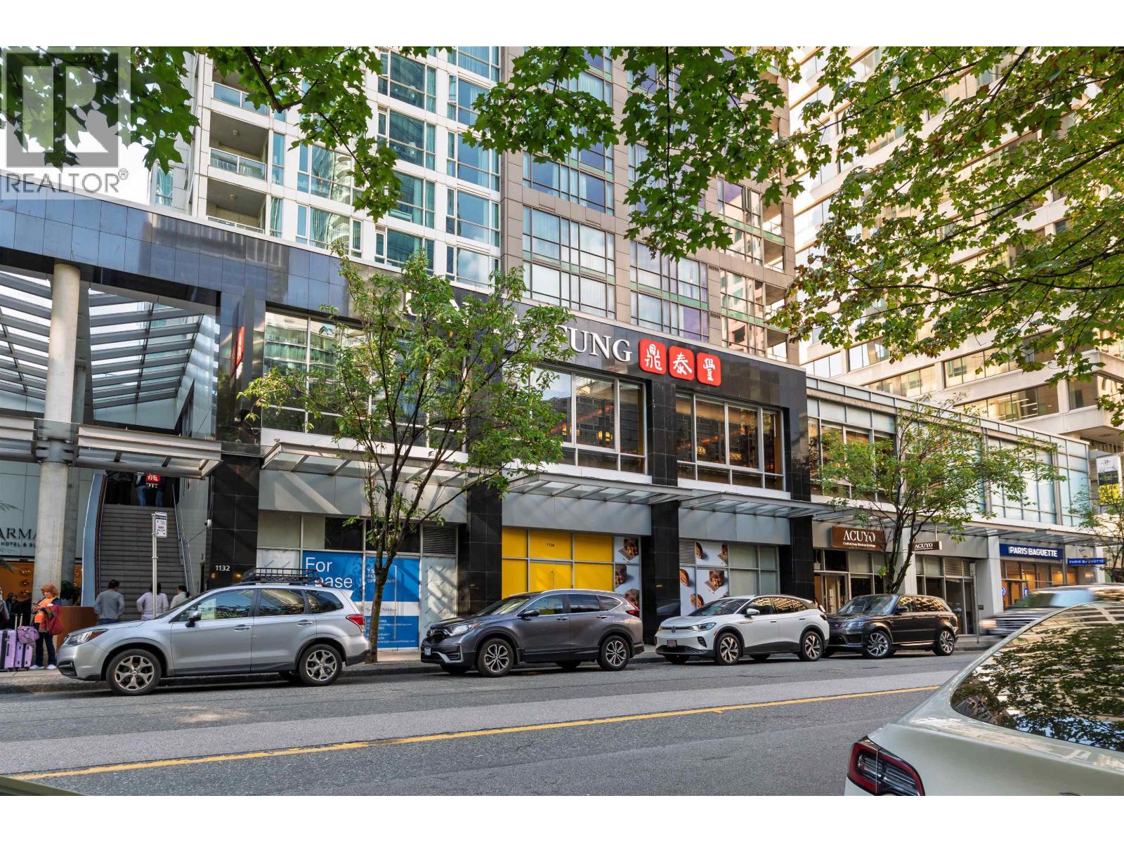 1809 1111 Alberni Street Property Photo 13