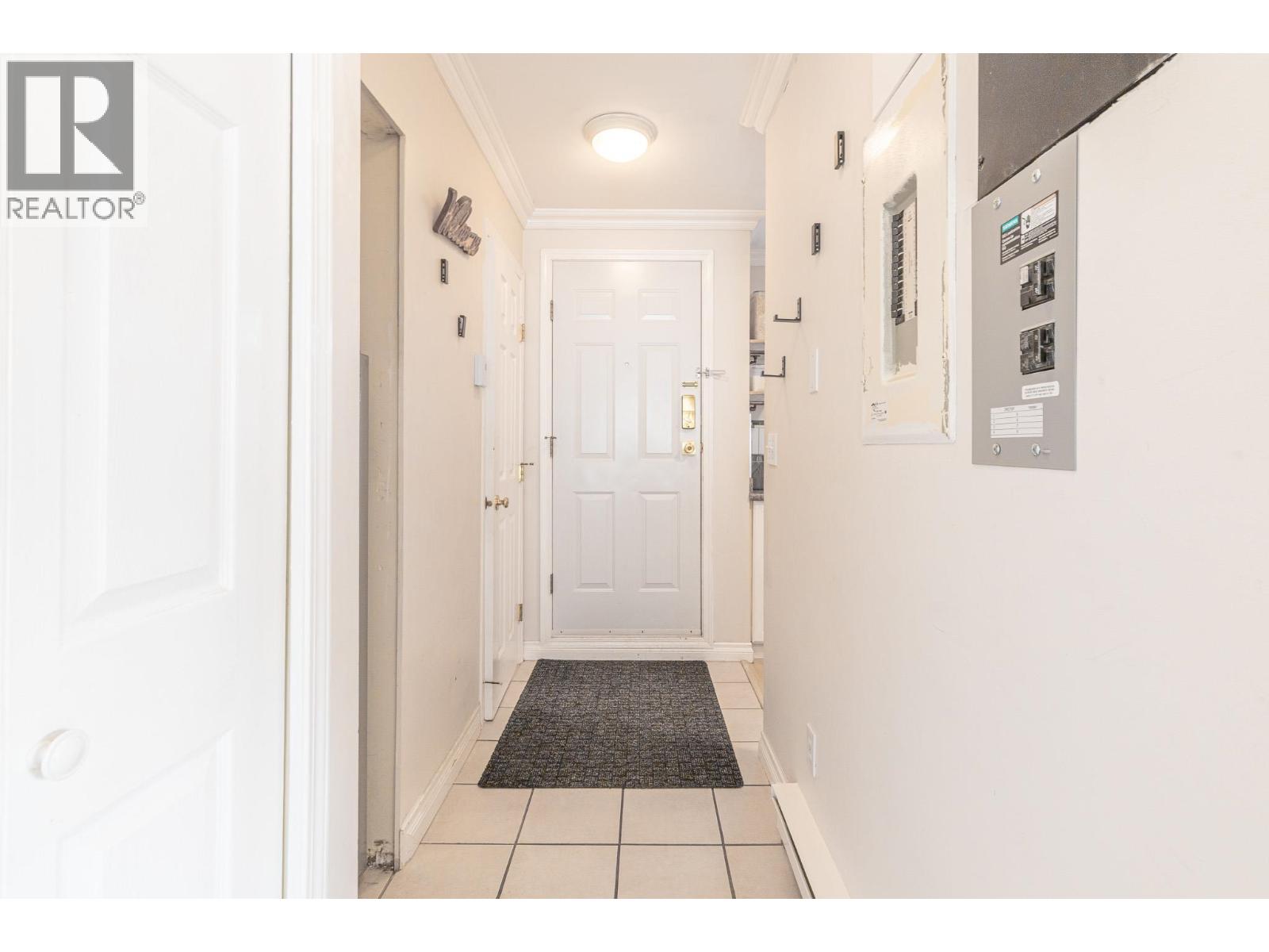 107 1570 Prairie Avenue Property Photo 4