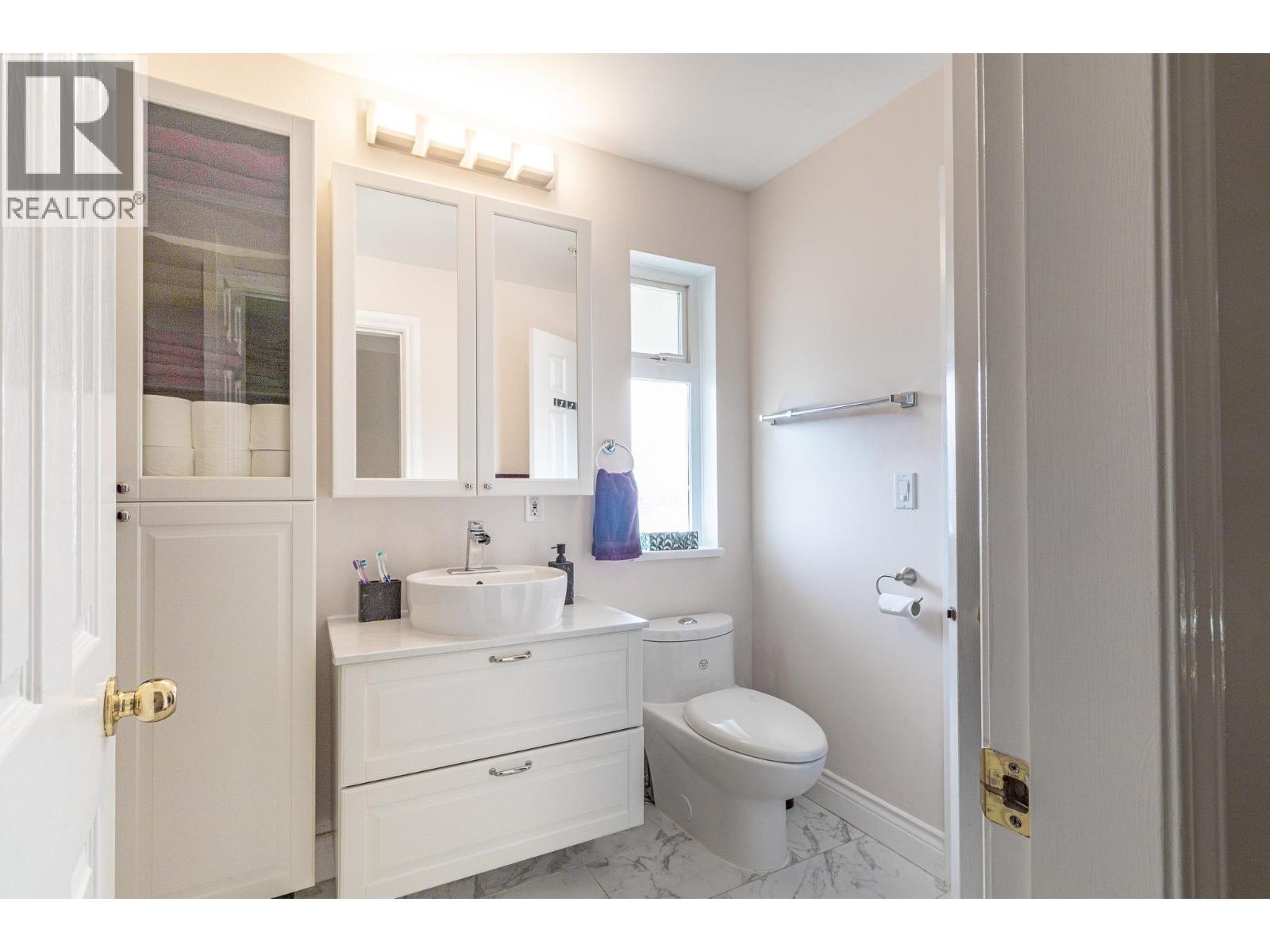 107 1570 Prairie Avenue Property Photo 19