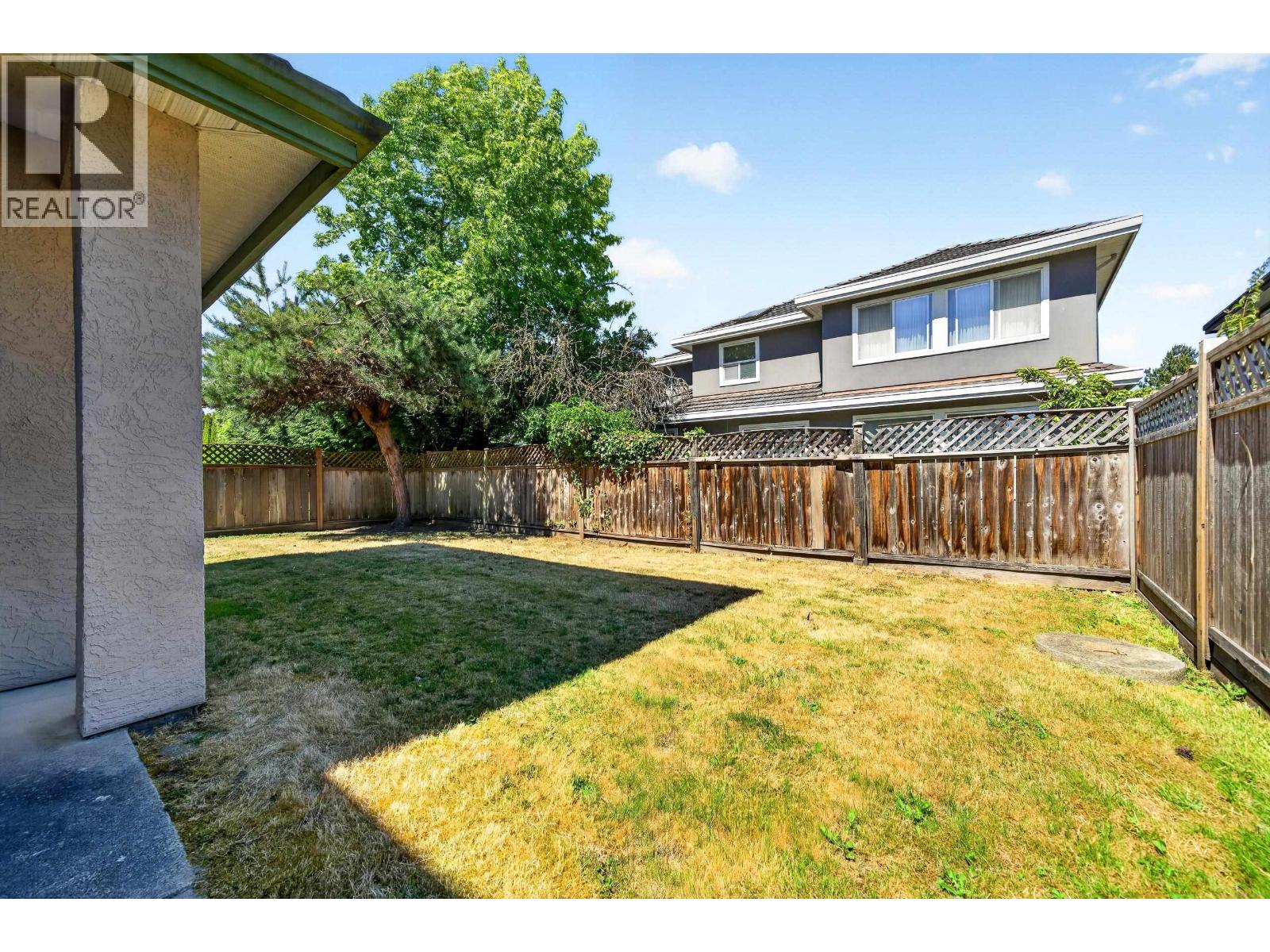 6215 Dunsmuir Crescent Property Photo 19