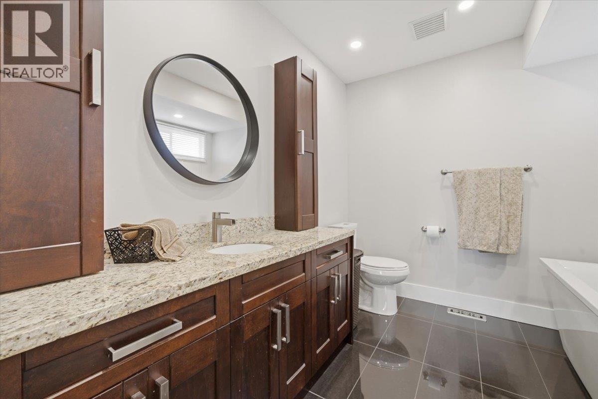 2893 Delahaye Drive Property Photo 7