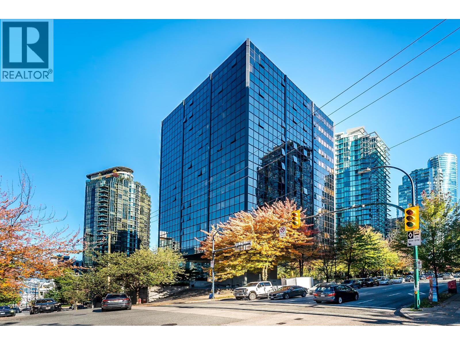 1113 1333 W Georgia Street Photo de la propriété 1