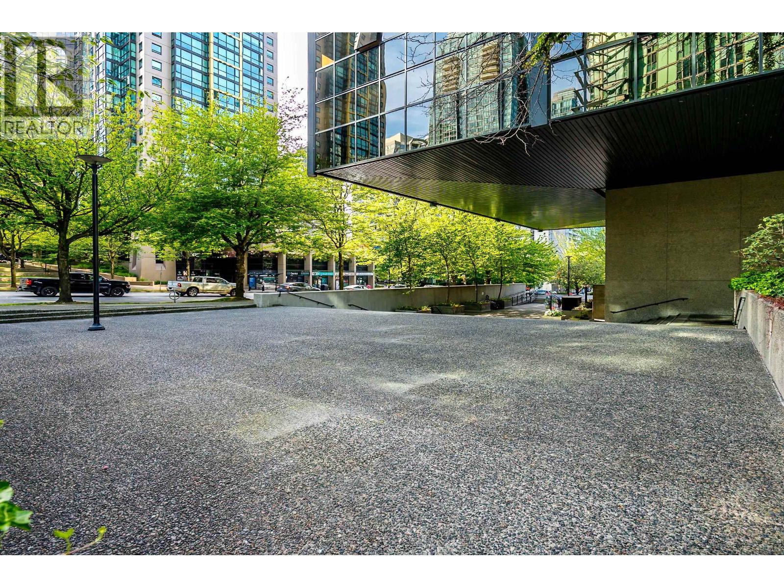 1113 1333 W Georgia Street Property Photo 29