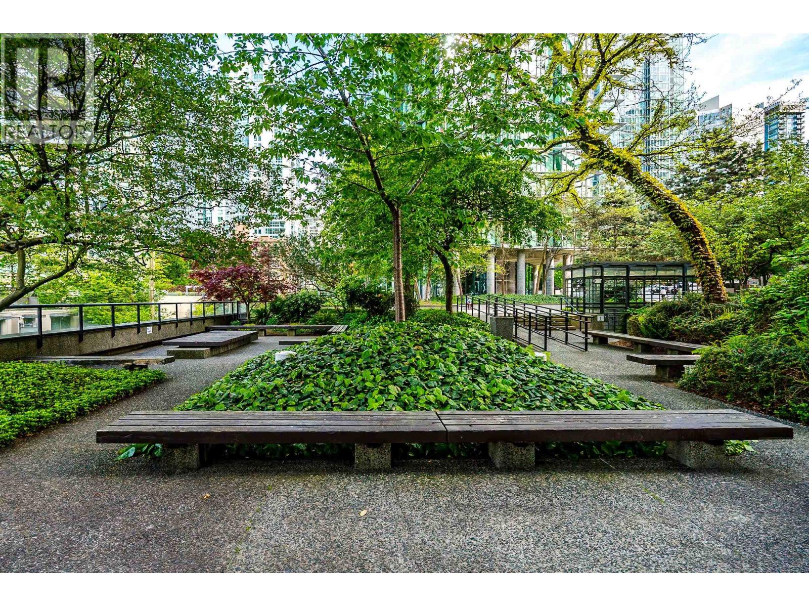1113 1333 W Georgia Street Property Photo 31