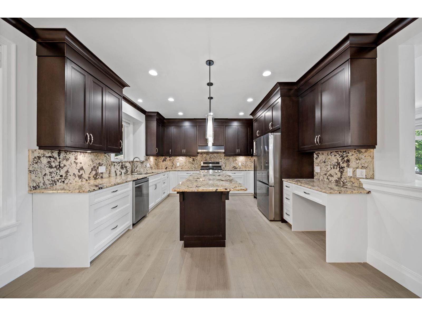 13101 14 Avenue Property Photo 10