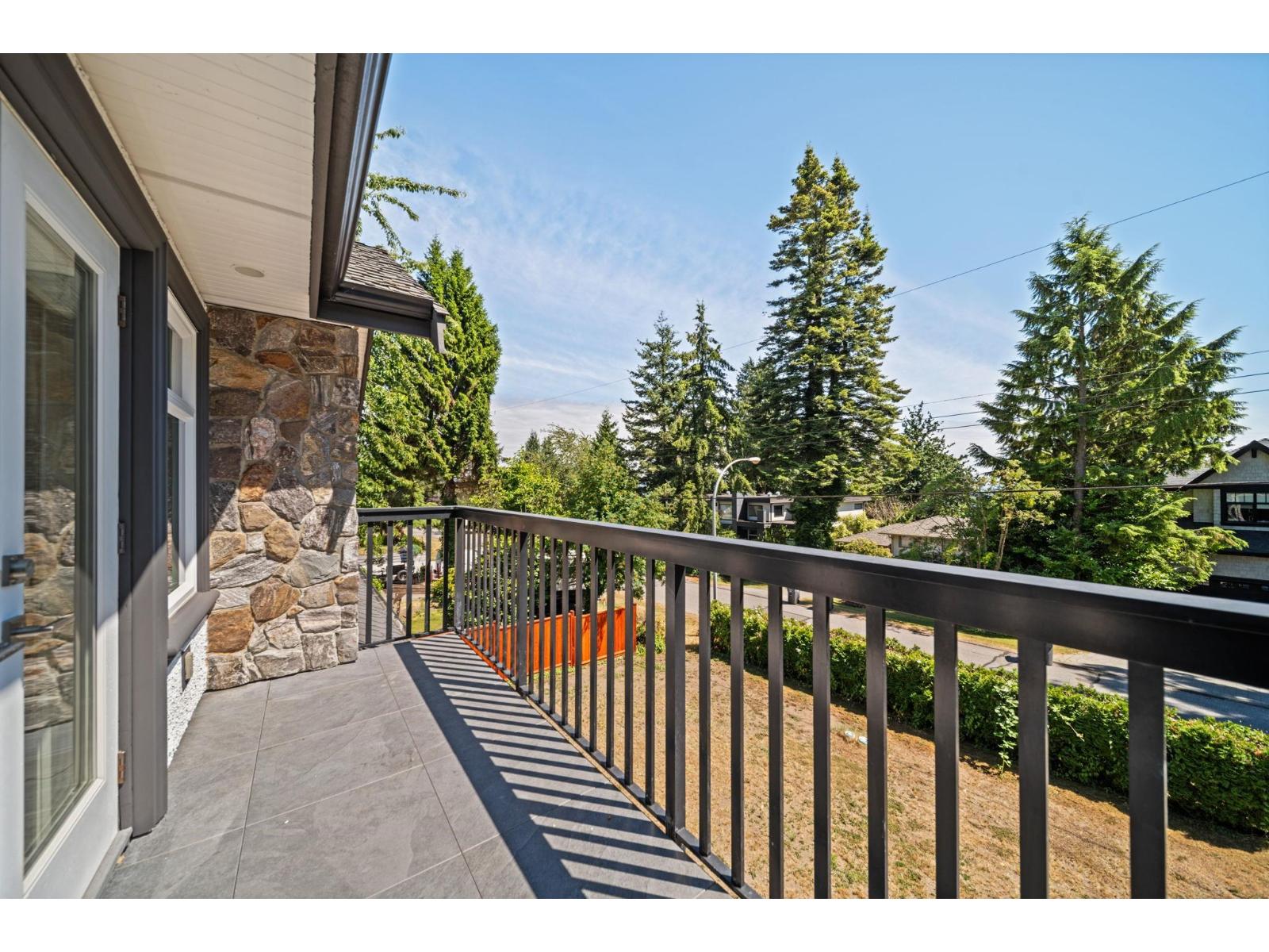 13101 14 Avenue Property Photo 29