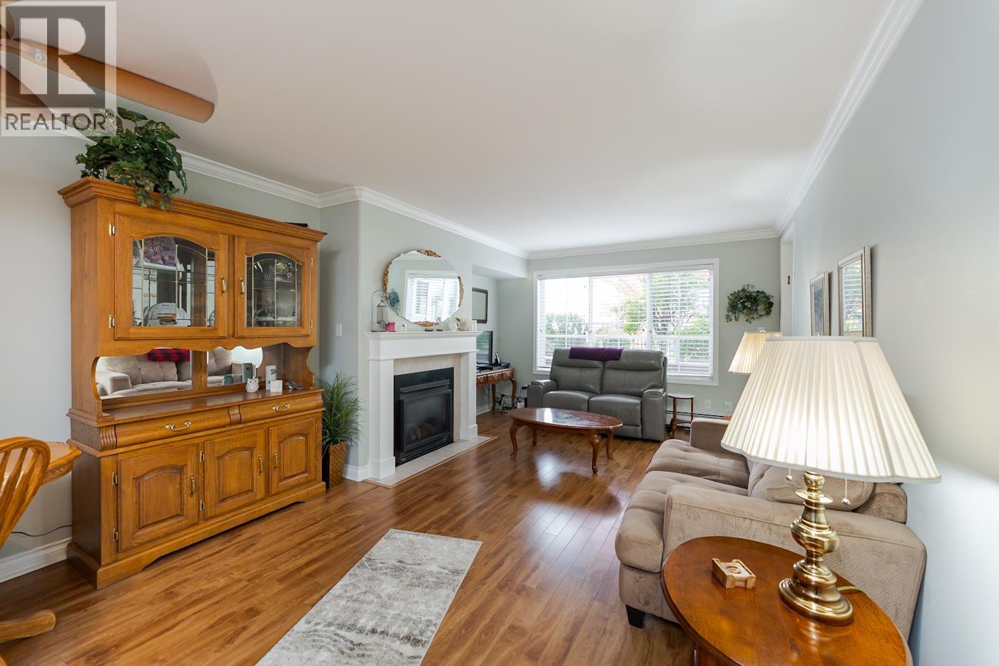 109 2055 Ingledew Street Property Photo 10