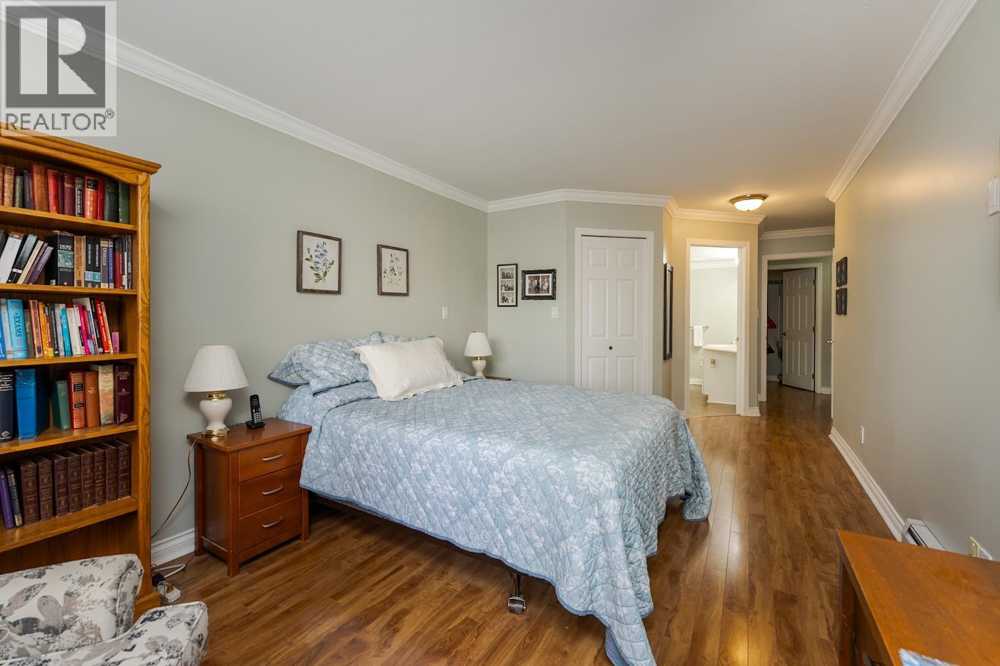 109 2055 Ingledew Street Property Photo 24
