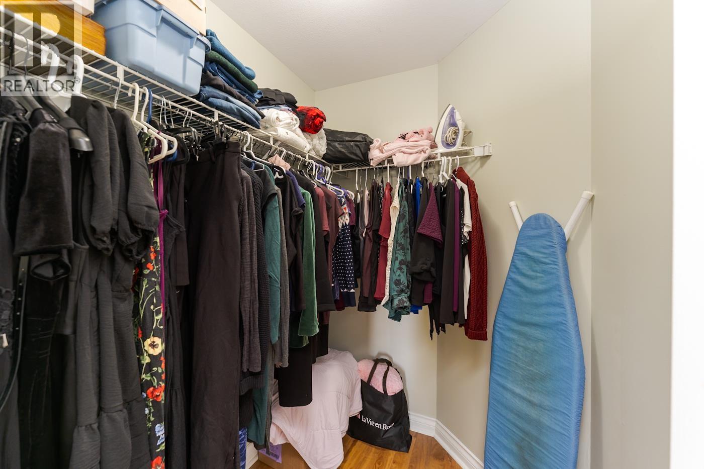 109 2055 Ingledew Street Property Photo 26