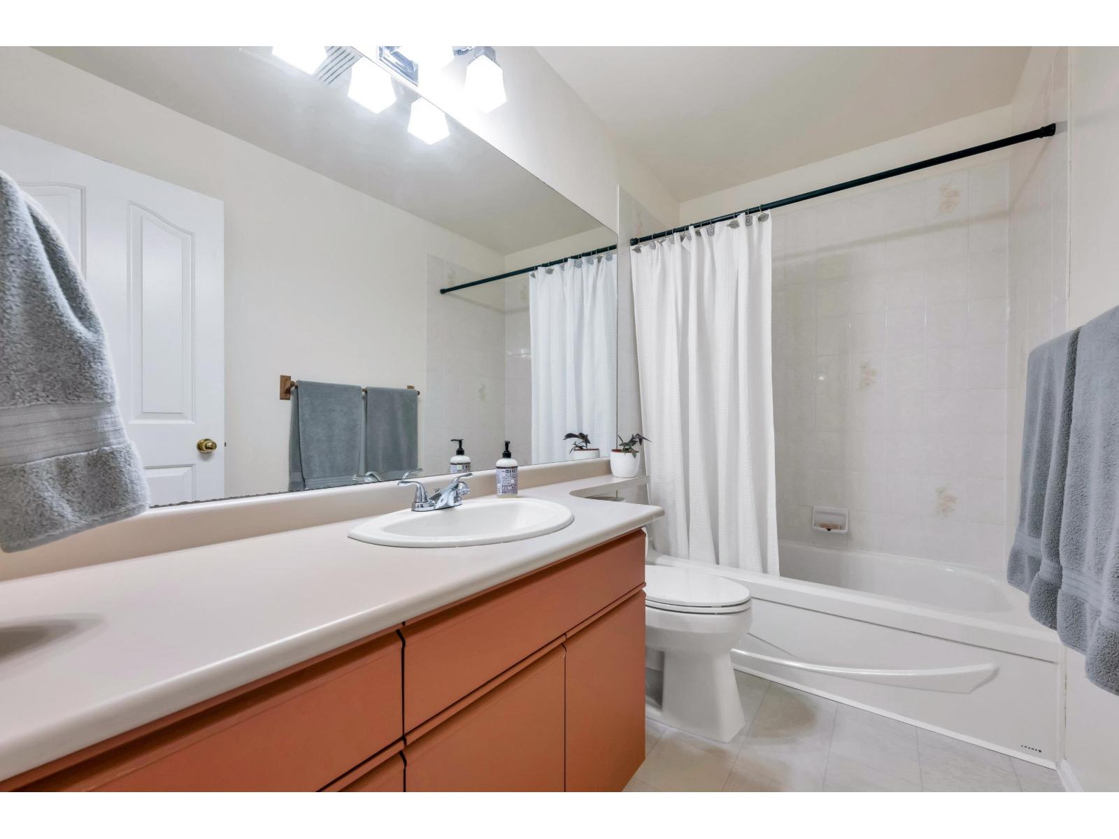60 9045 Walnut Grove Drive Property Photo 29
